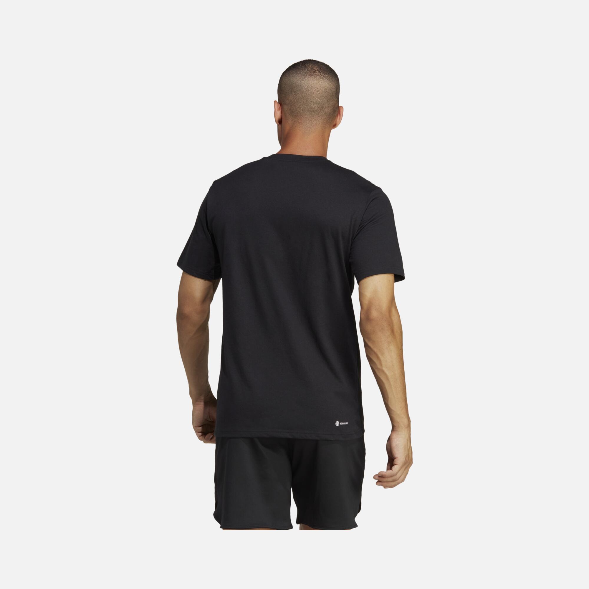 adidas Train Essentials Seasonal Logo Training Short-Sleeve Erkek tişört