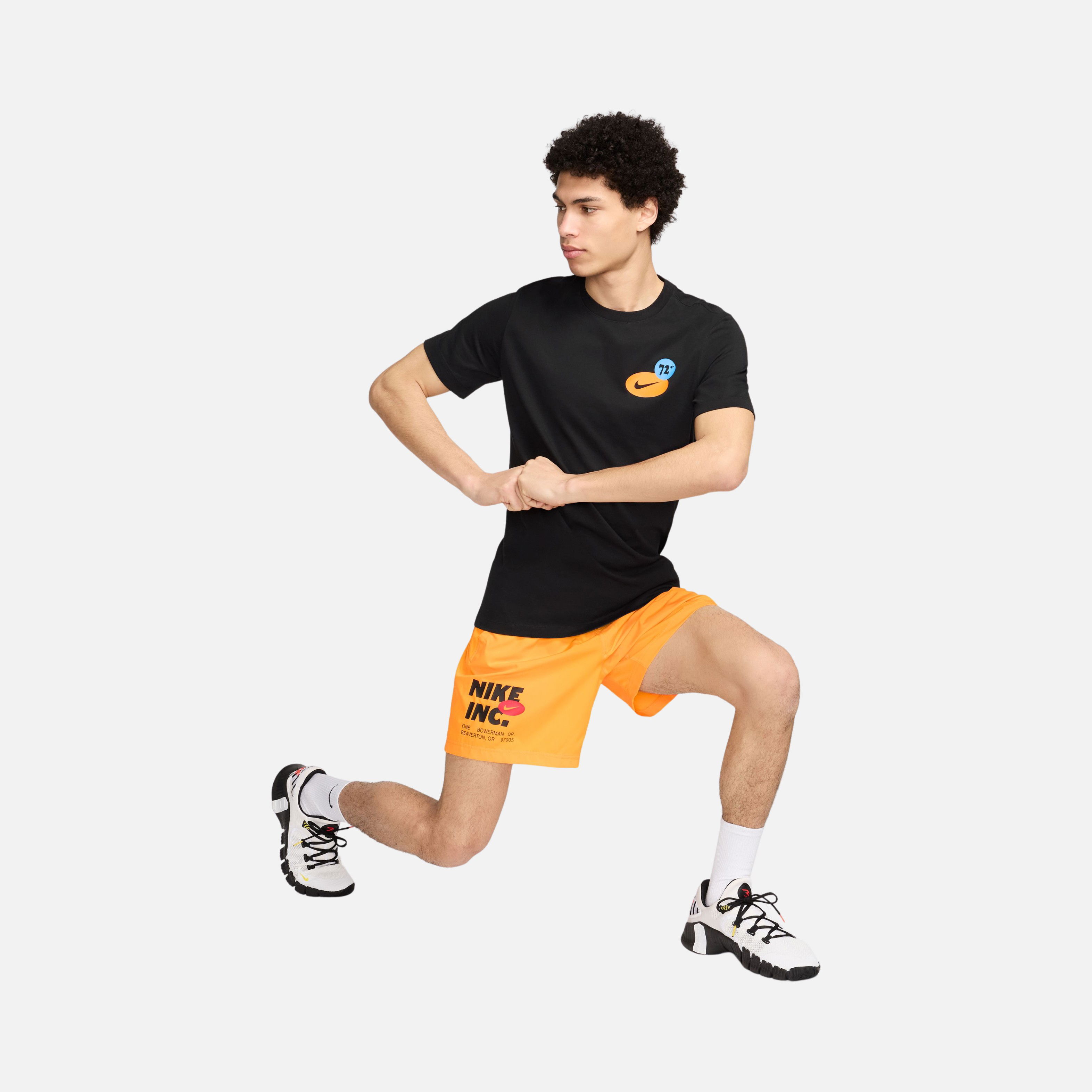 Nike Dri-Fit 3 ''Do Everything 24/7, 365'' Graphic Training Short-Sleeve Erkek Tişört