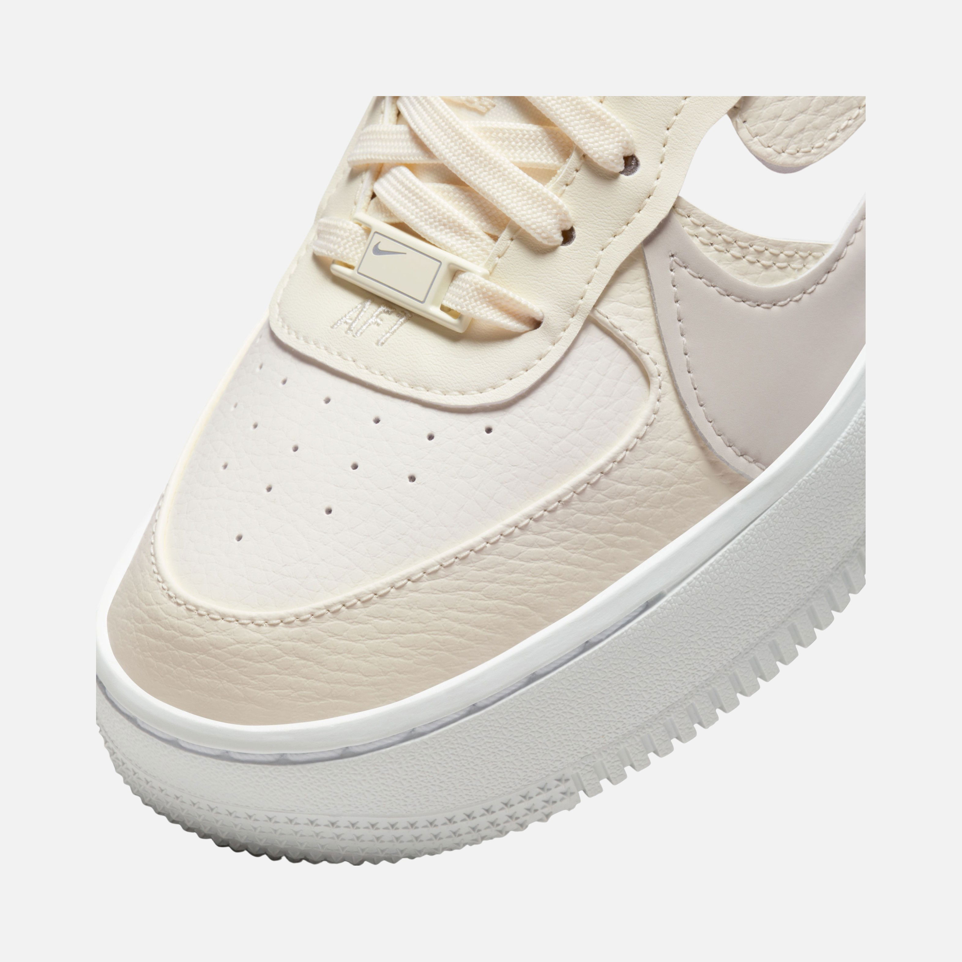 Nike Air Force 1 PLT.AF.ORM Kadın Spor Ayakkabı