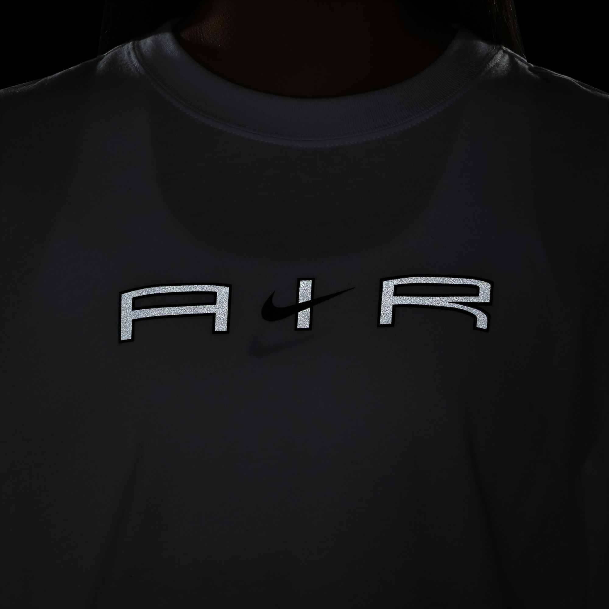 Nike Sportswear Air Boyfriend Short-Sleeve Kadın Tişört