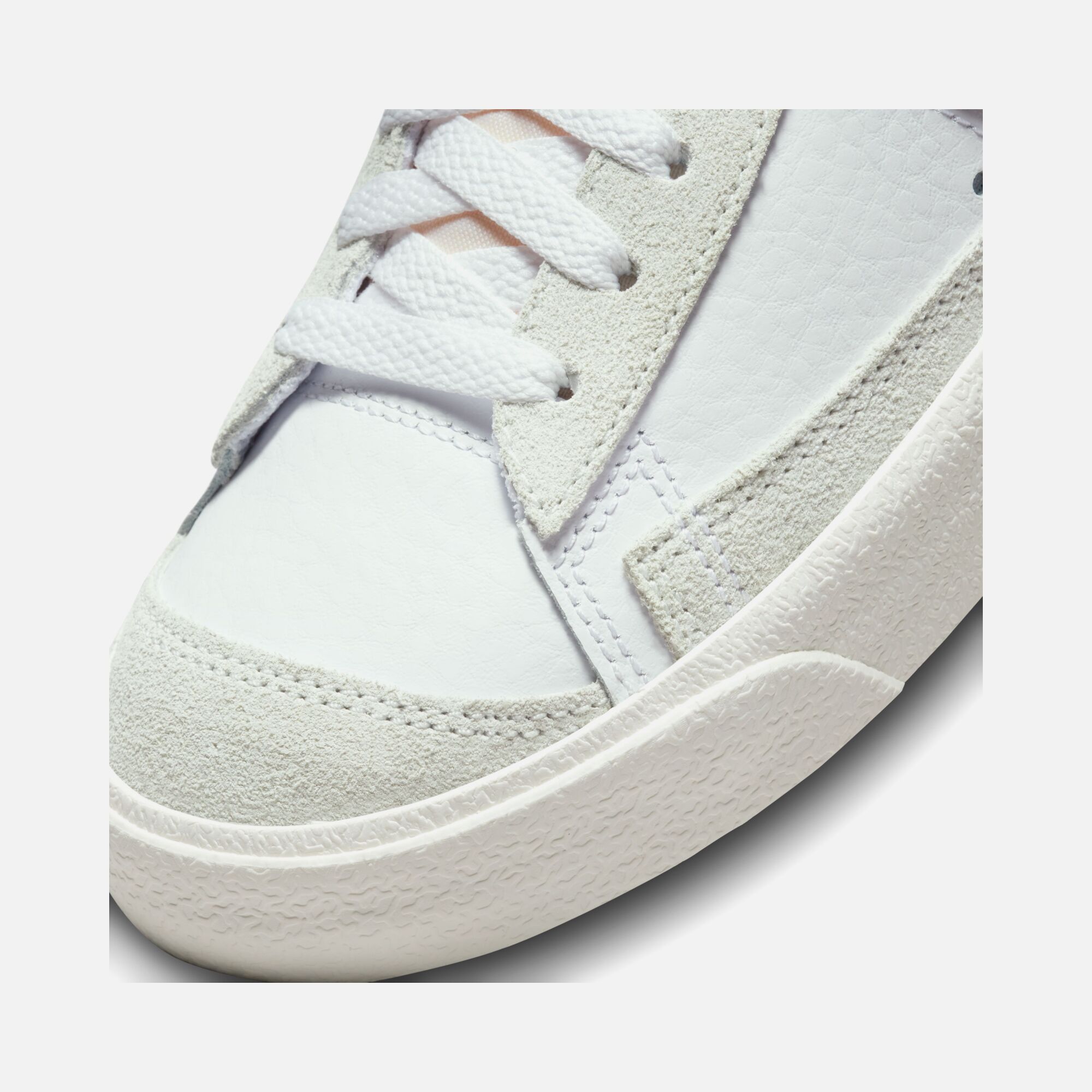 Nike Blazer Mid '77 ''Retro Logo'' Kadın Spor Ayakkabı