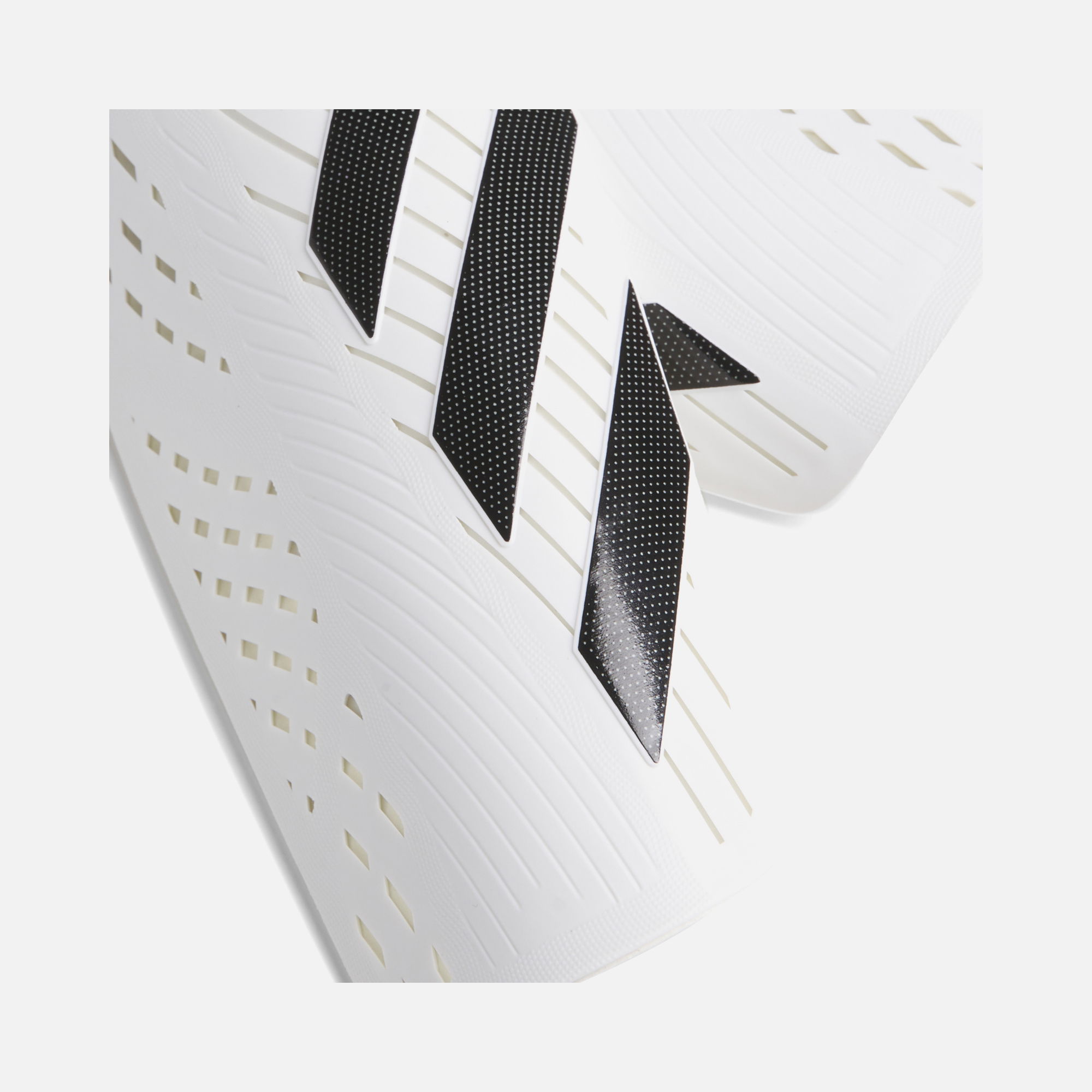 adidas Tiro Club Shin EVA Erkek Tekmelik