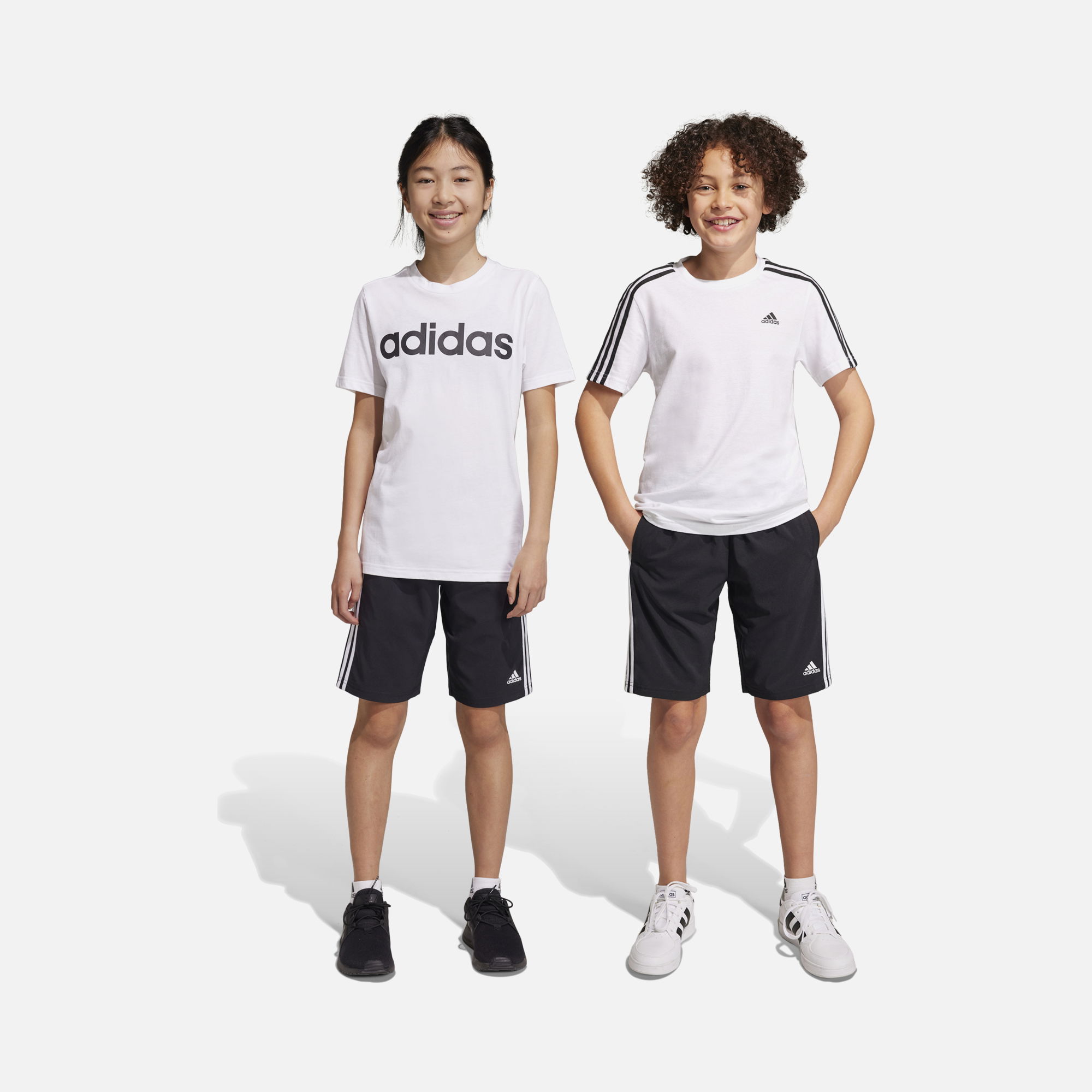 adidas Essentials 3-Stripes Çocuk Şort