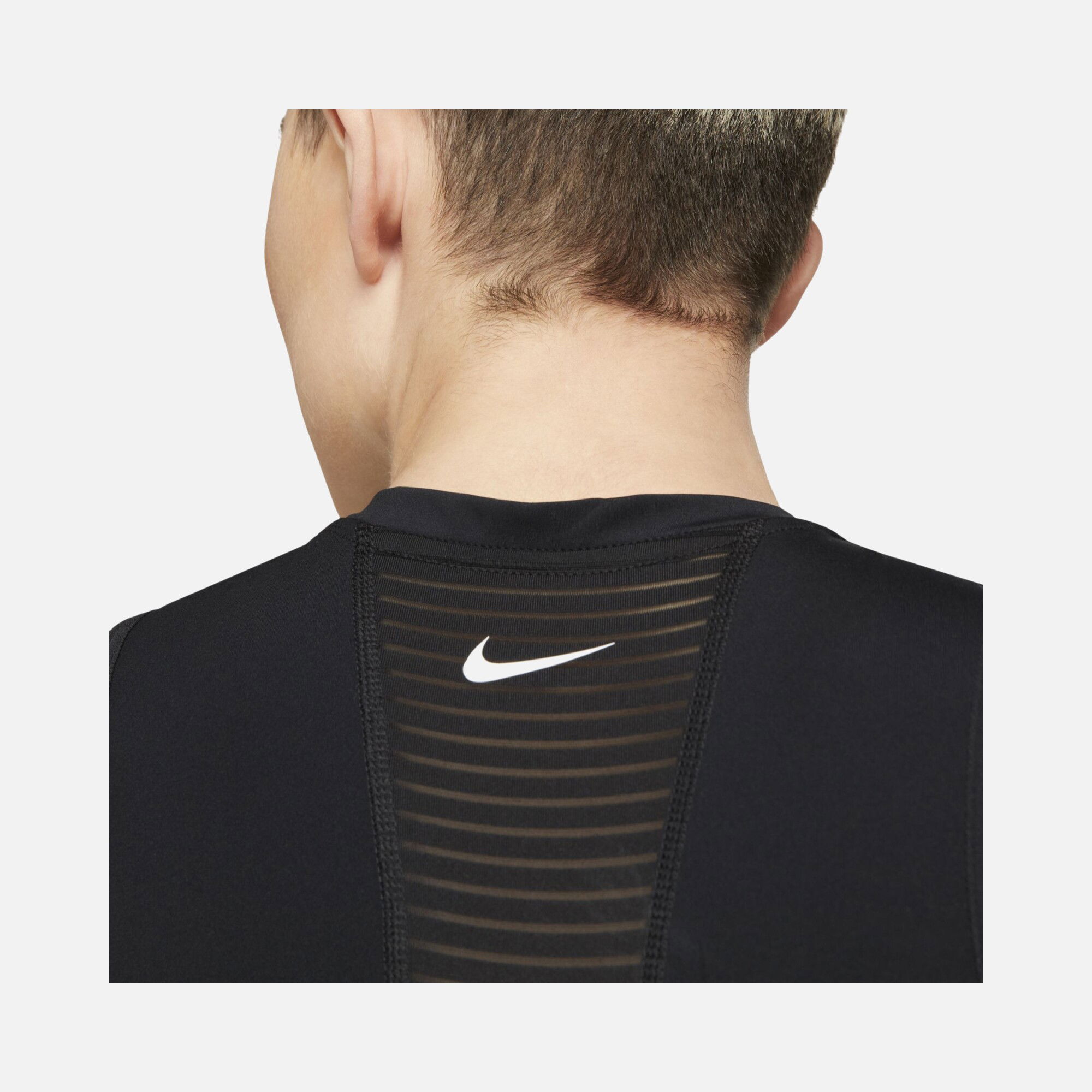 Nike Pro Dri-Fit Cropped Essential Zip-Front Light Support Training Kadın Atlet