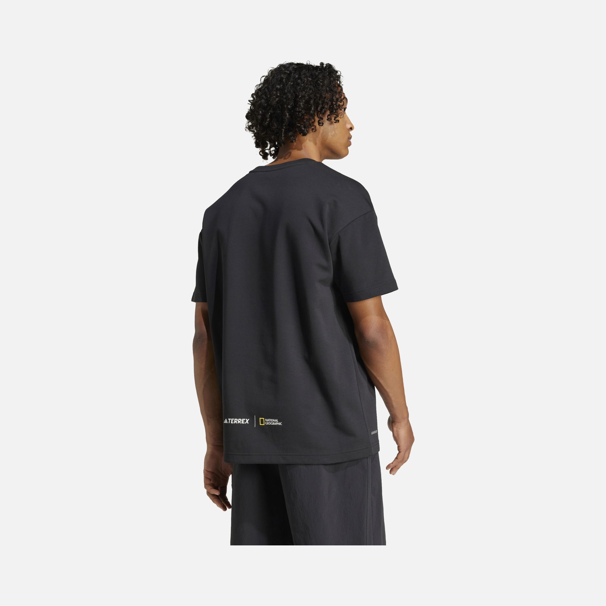 adidas Terrex Look Up From Earth ''National Geographic'' Hiking Short-Sleeve Erkek Tişört