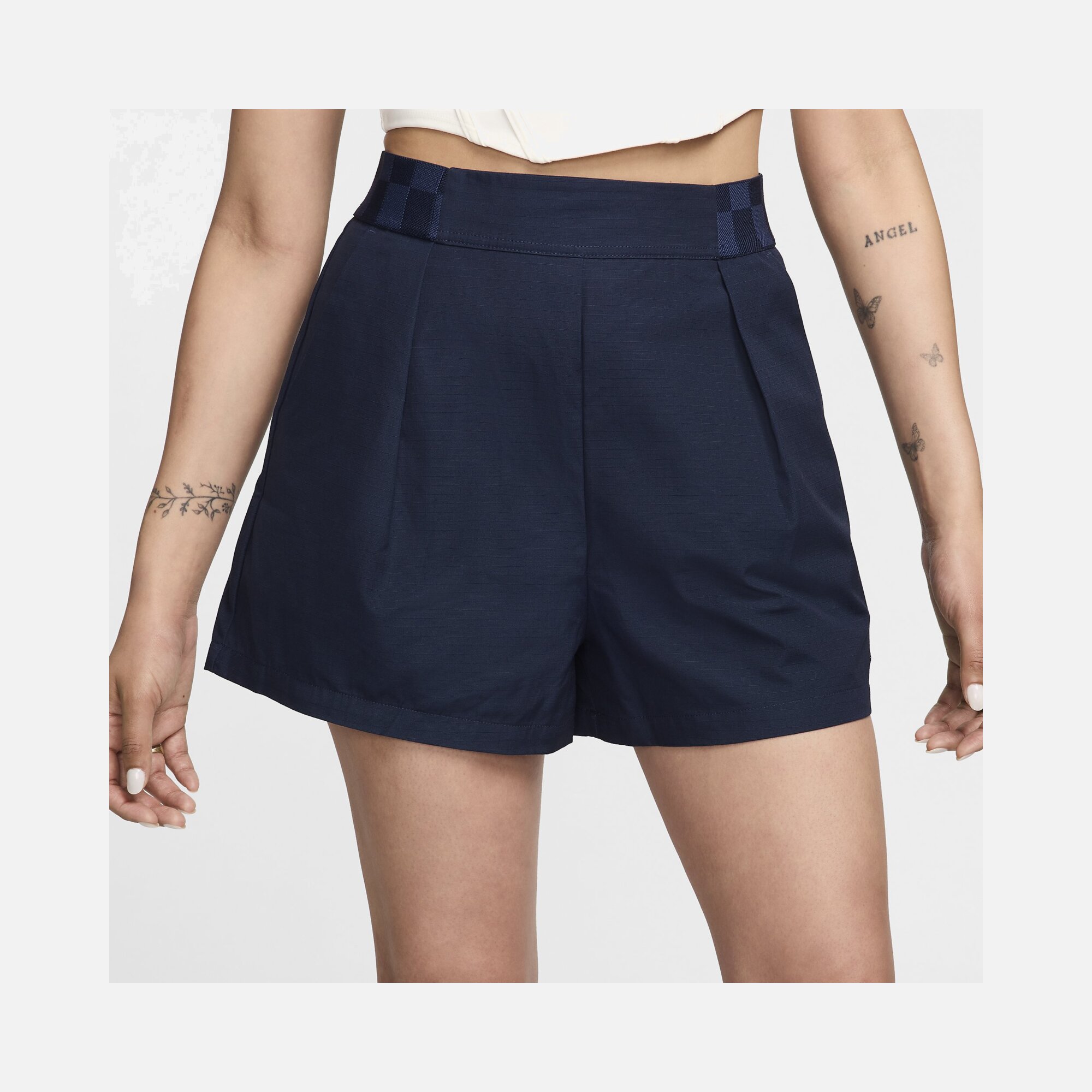 Nike Sportswear Collections High-Waisted 7.5cm (approx.) Trouser Style Kadın Şort