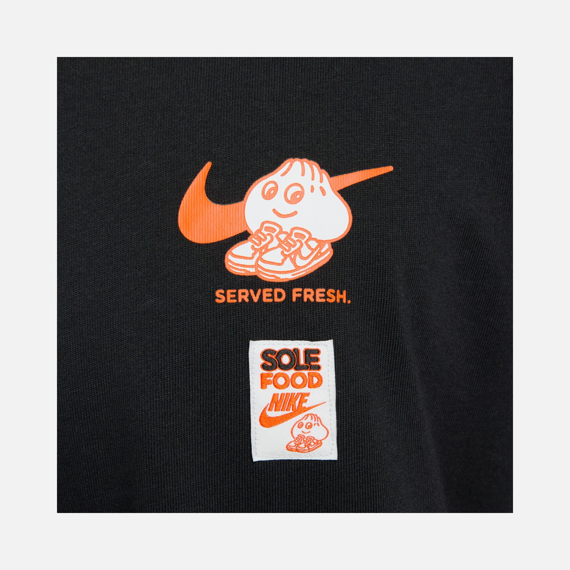 Nike Sportswear Sole Food Graphic Oversized Short-Sleeve Erkek Tişört