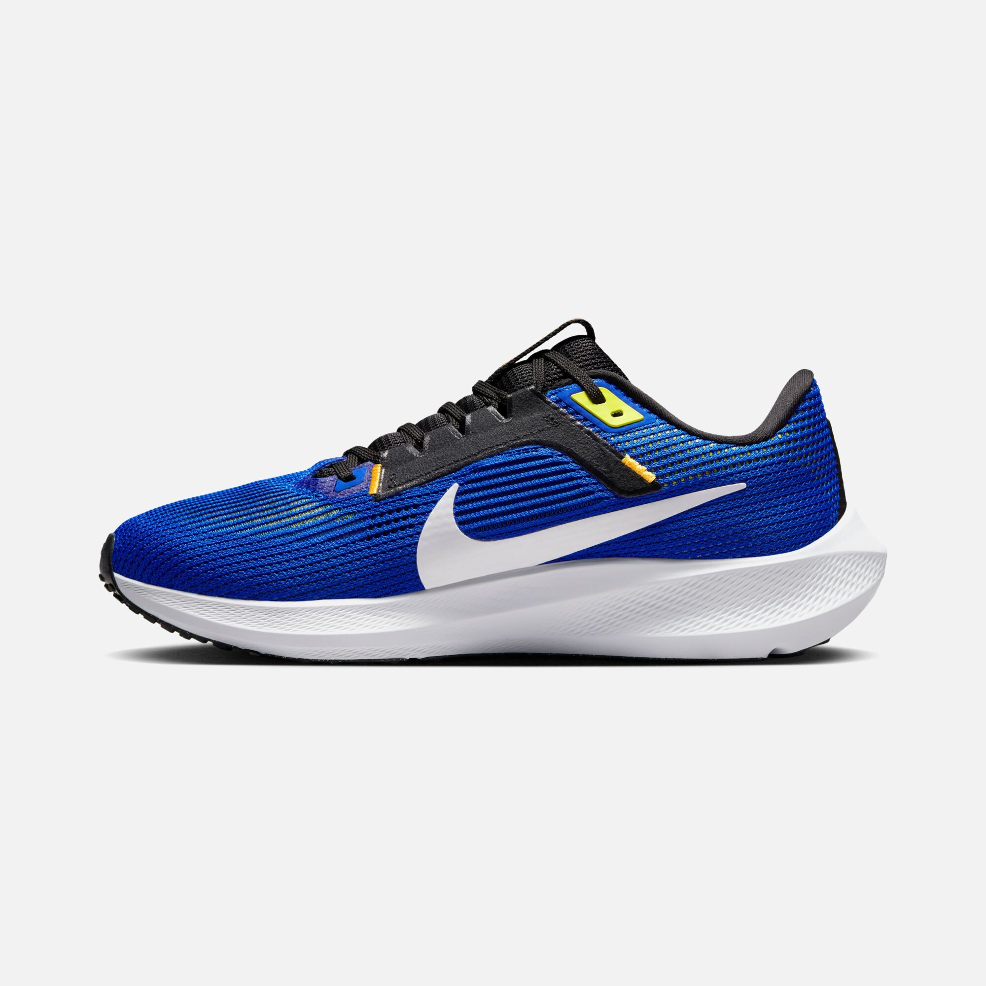 Nike Air Zoom Pegasus 40 Road Running Erkek Spor Ayakkabı