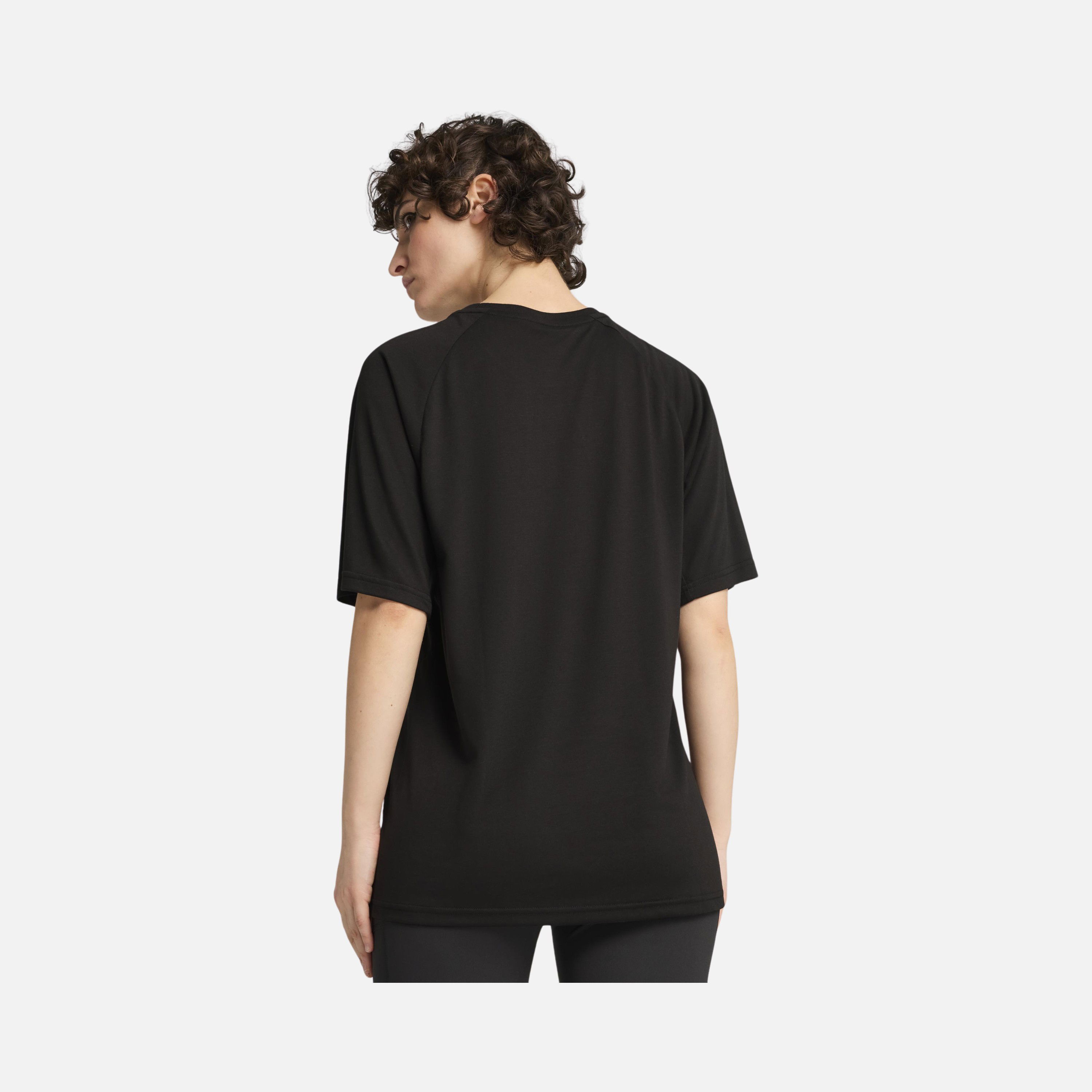 Puma Sportswear Evostripe Relaxed DryCELL Short-Sleeve Kadın Tişört