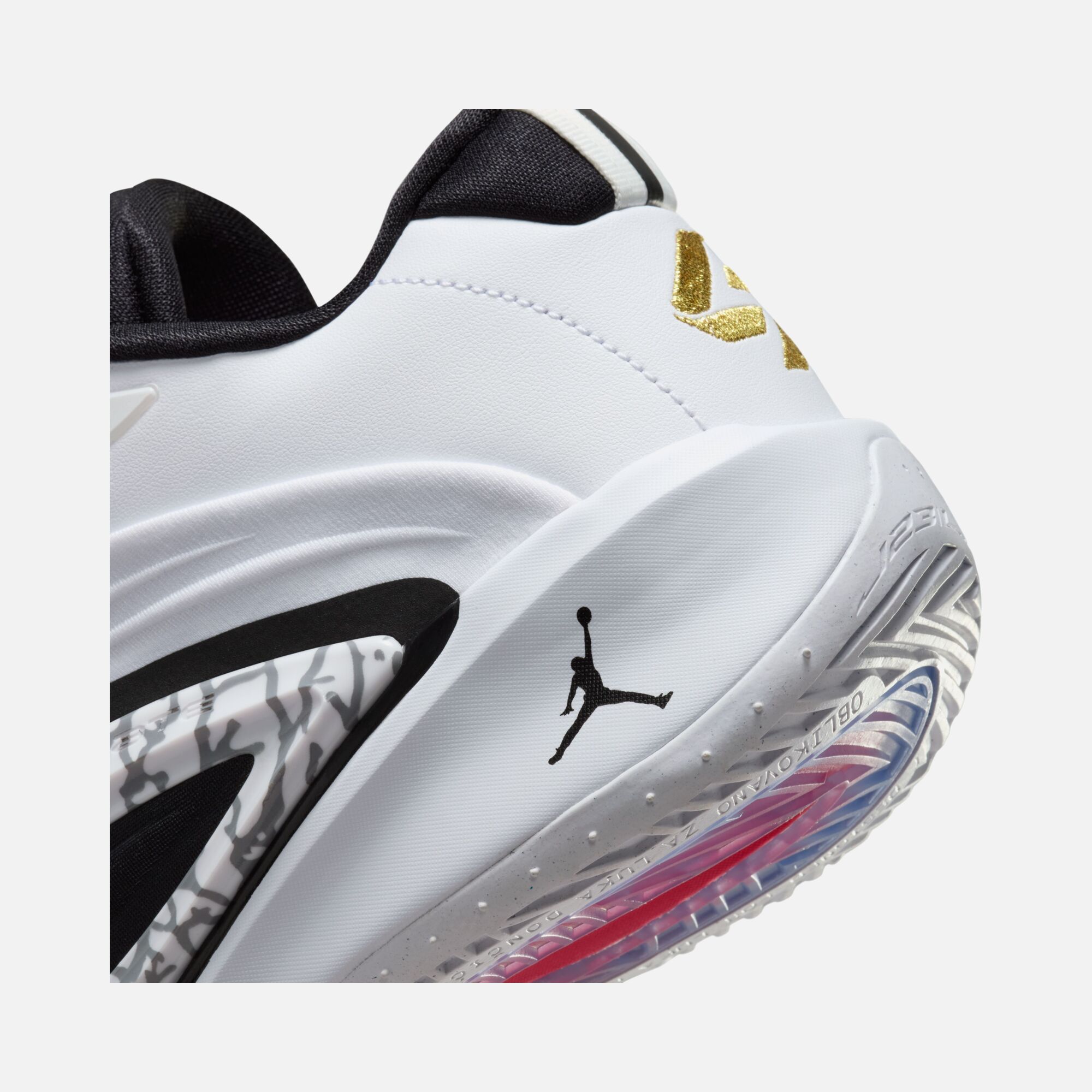 Nike Jordan Luka Doncic 3 FW24 Erkek Basketbol Ayakkabısı