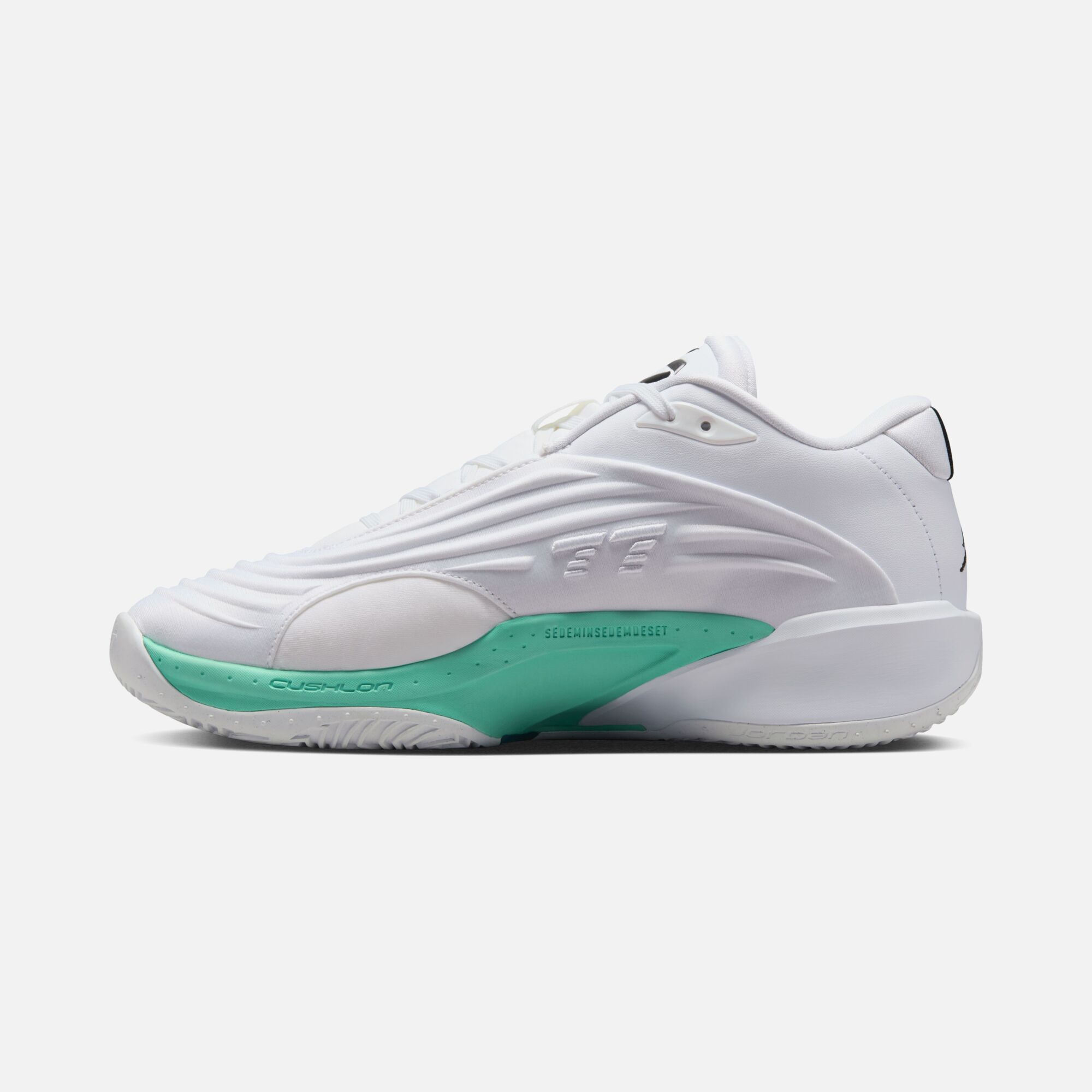 Nike Jordan Luka Doncic 3 "Photo Finish" Erkek Basketbol Ayakkabısı