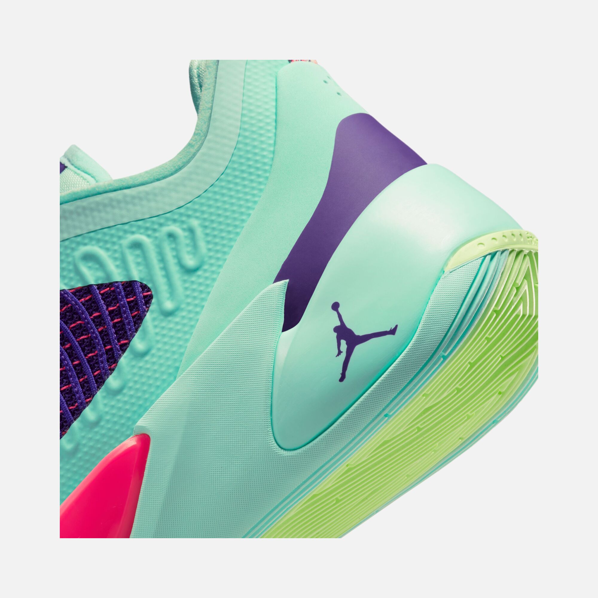 Nike Jordan Luka Doncic 1 Erkek Basketbol Ayakkabısı