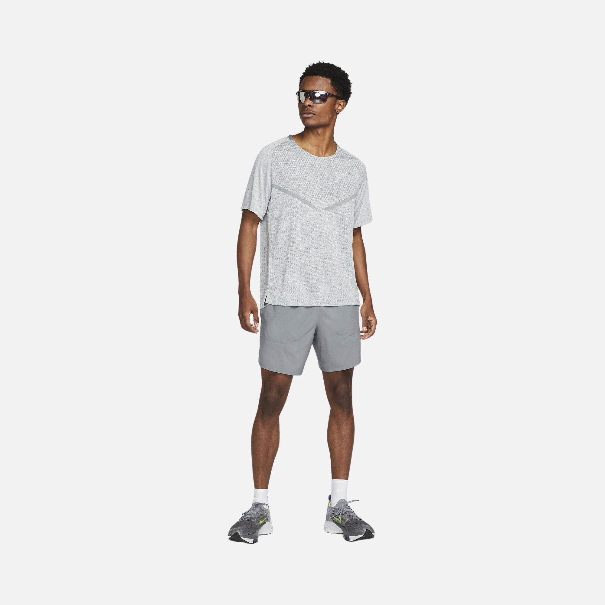 Nike Dri-Fit ADV TechKnit Ultra Running Short-Sleeve Erkek Tişört