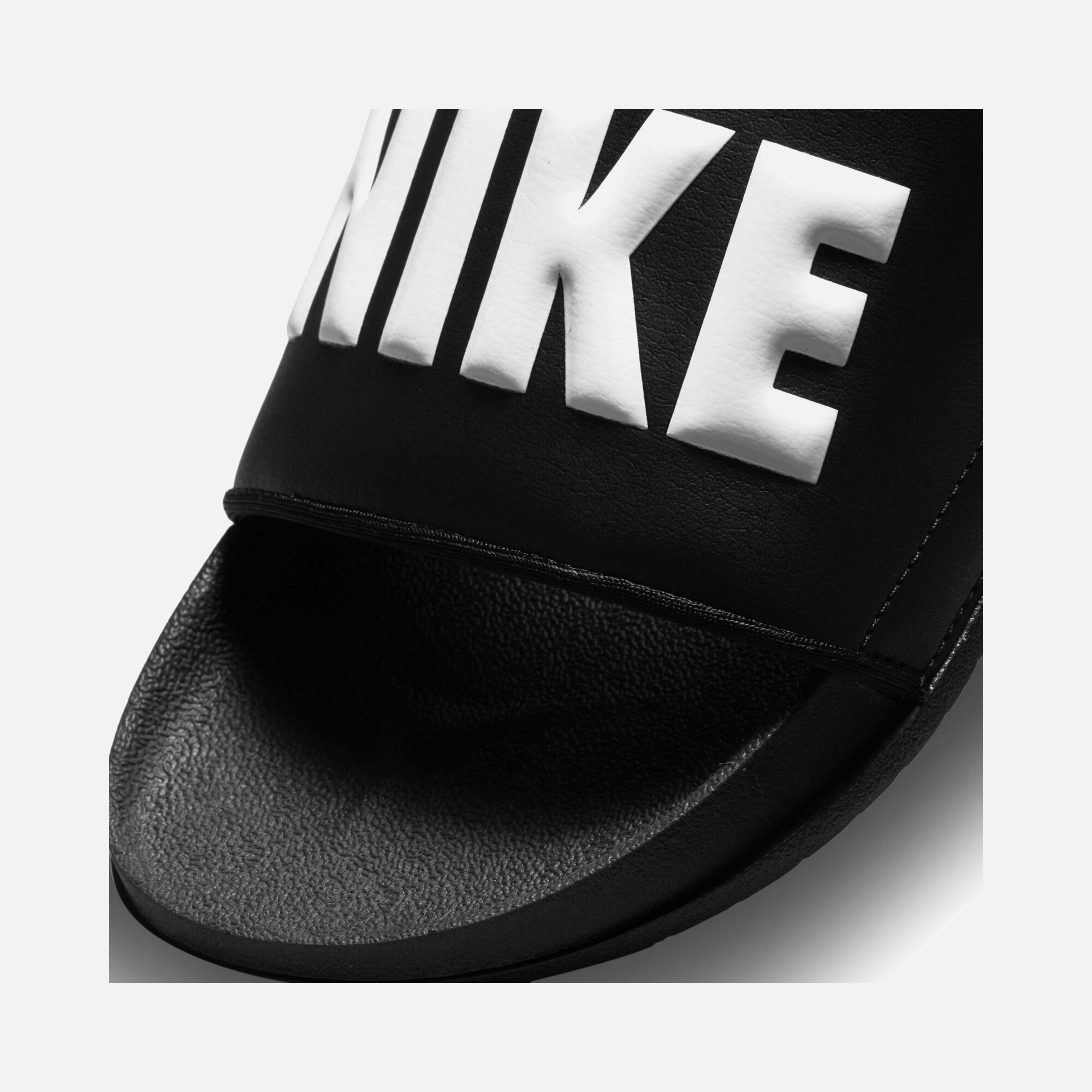 Nike Offcourt Kadın Terlik