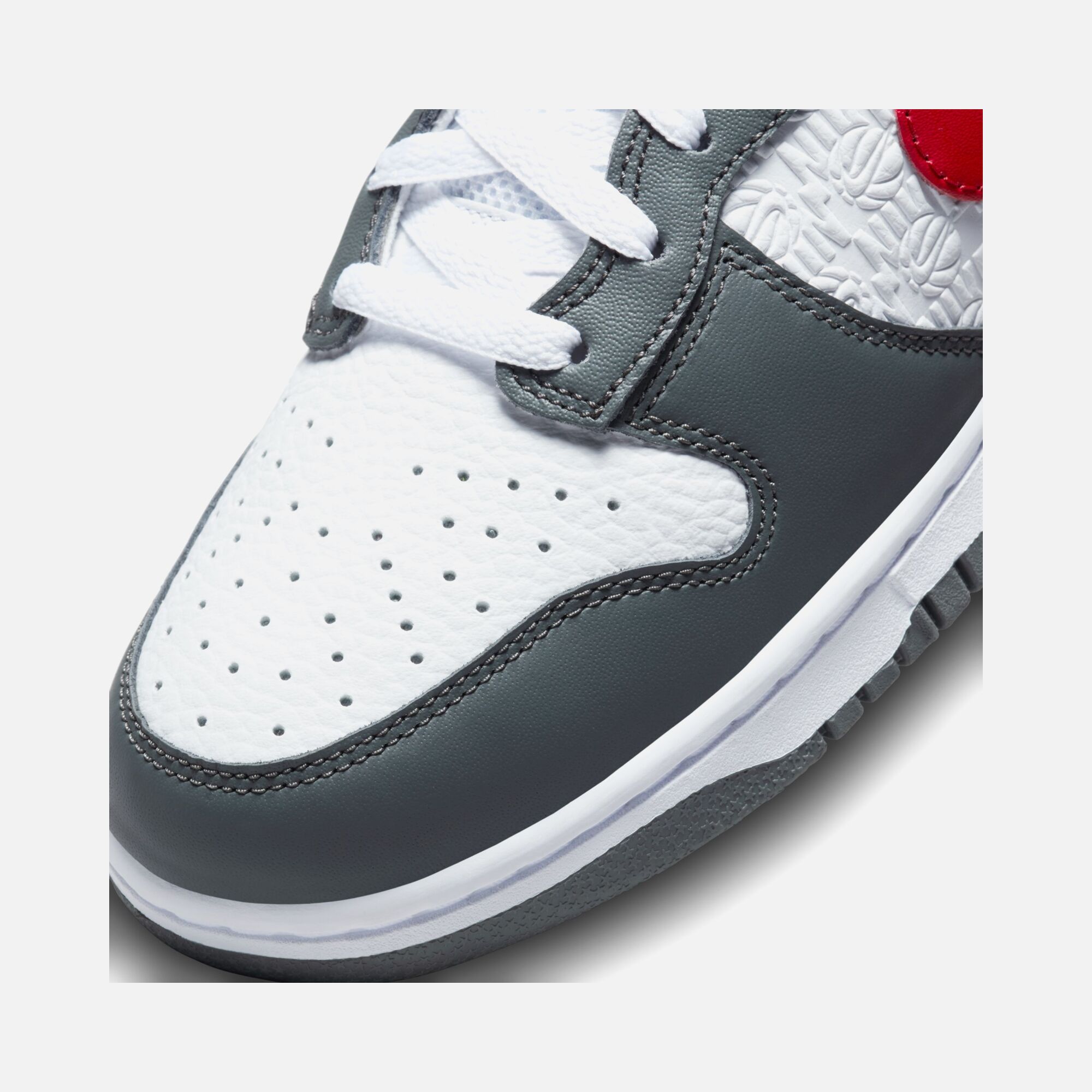 Nike Dunk High Retro ''Embossed'' Erkek Spor Ayakkabı