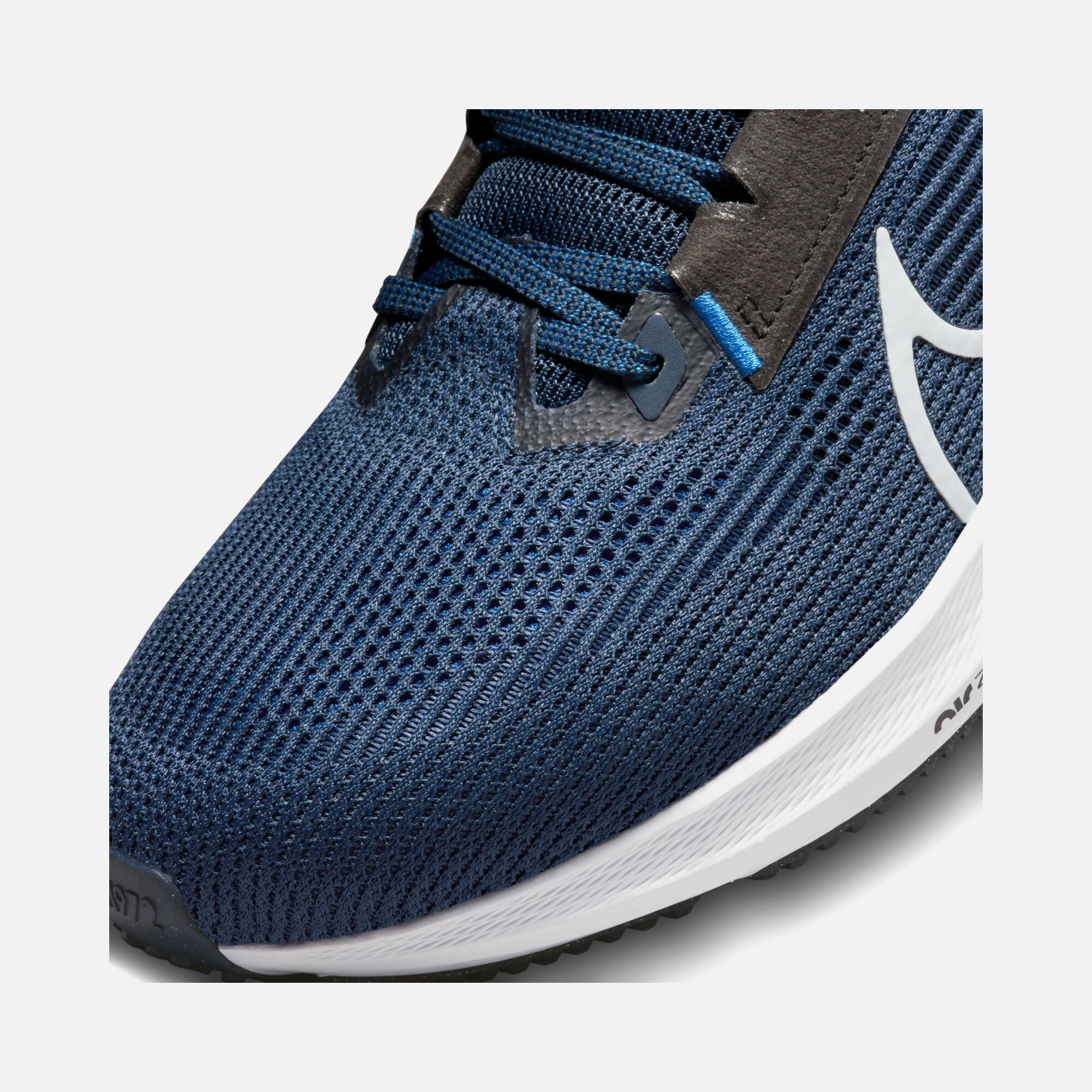 Nike Air Zoom Pegasus 40 Road Running Erkek Spor Ayakkabı