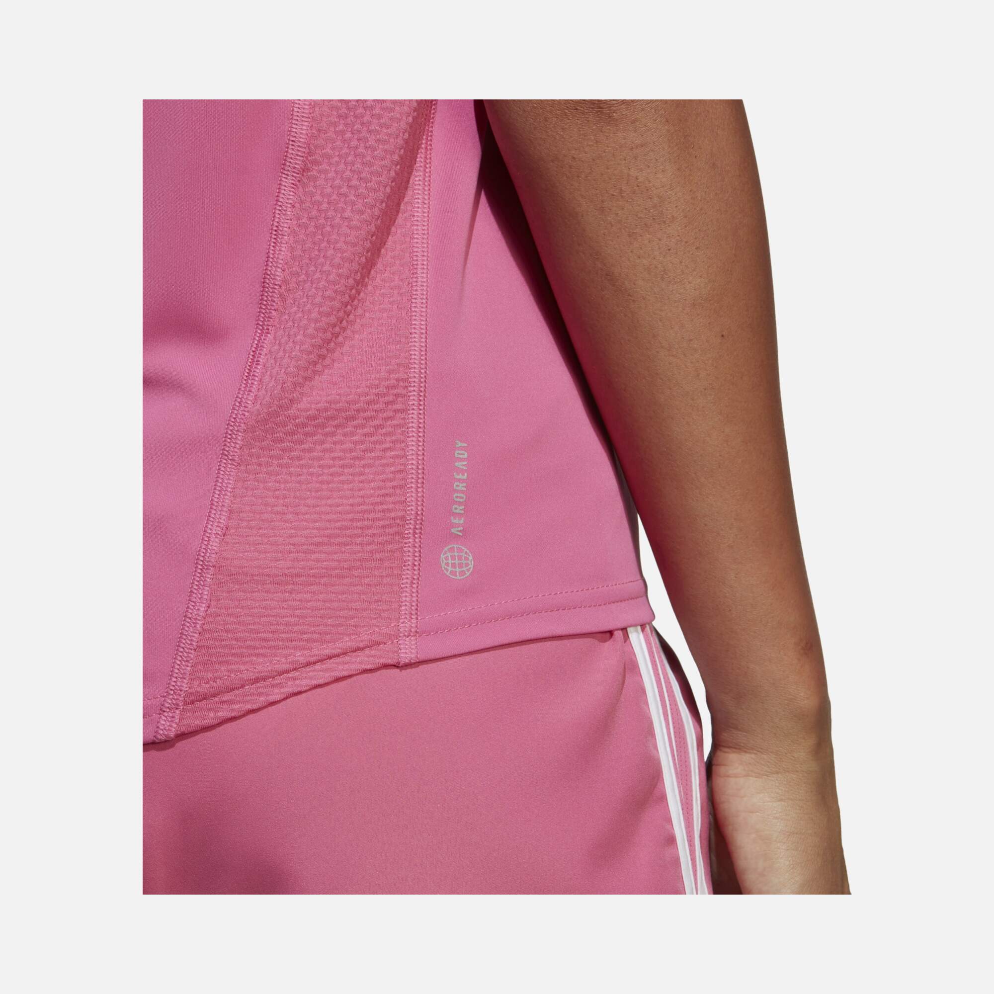 adidas Own the Run Regular-Fit Running Short-Sleeve Kadın Tişört