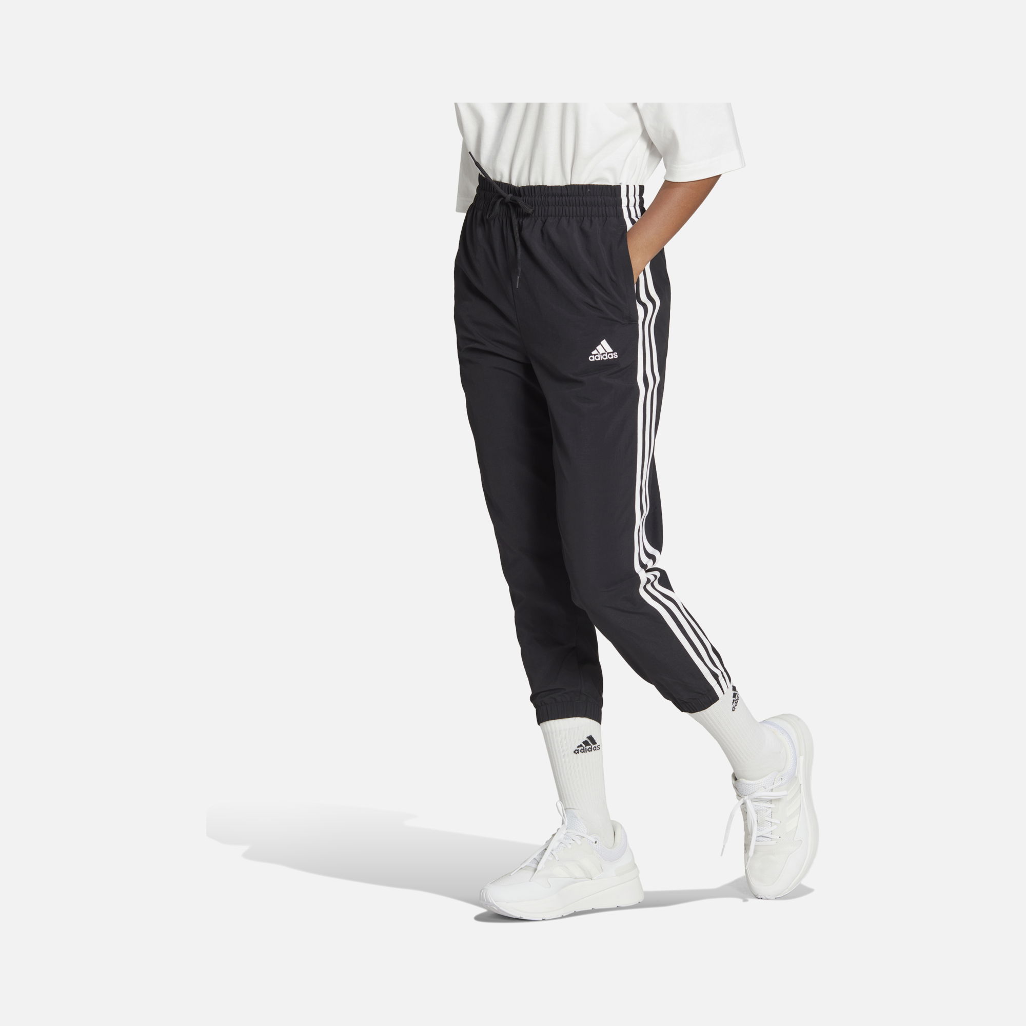 adidas Essentials 3-Stripes Woven 7/8 Kadın Eşofman Altı