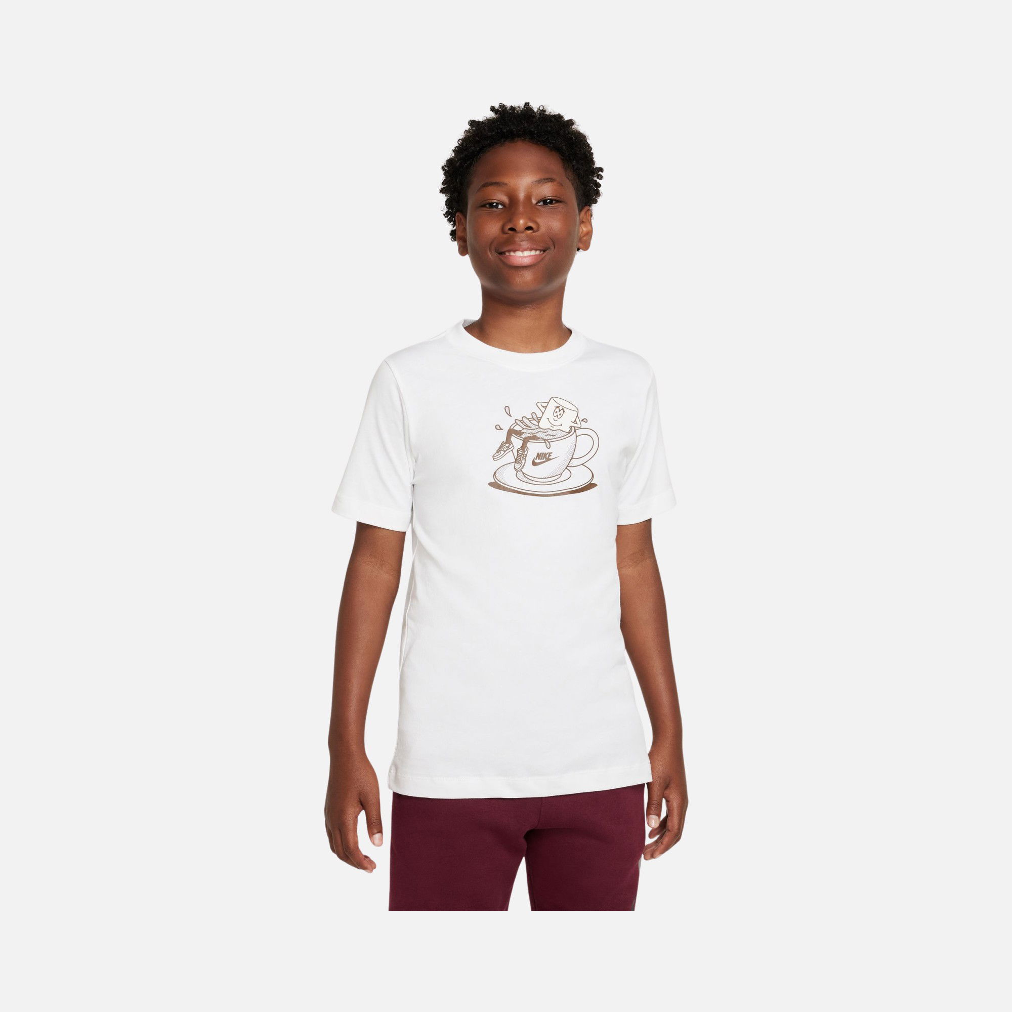 Nike Sportswear ''Sweet For The Sole'' Graphic Short-Sleeve (Boys') Çocuk Tişört