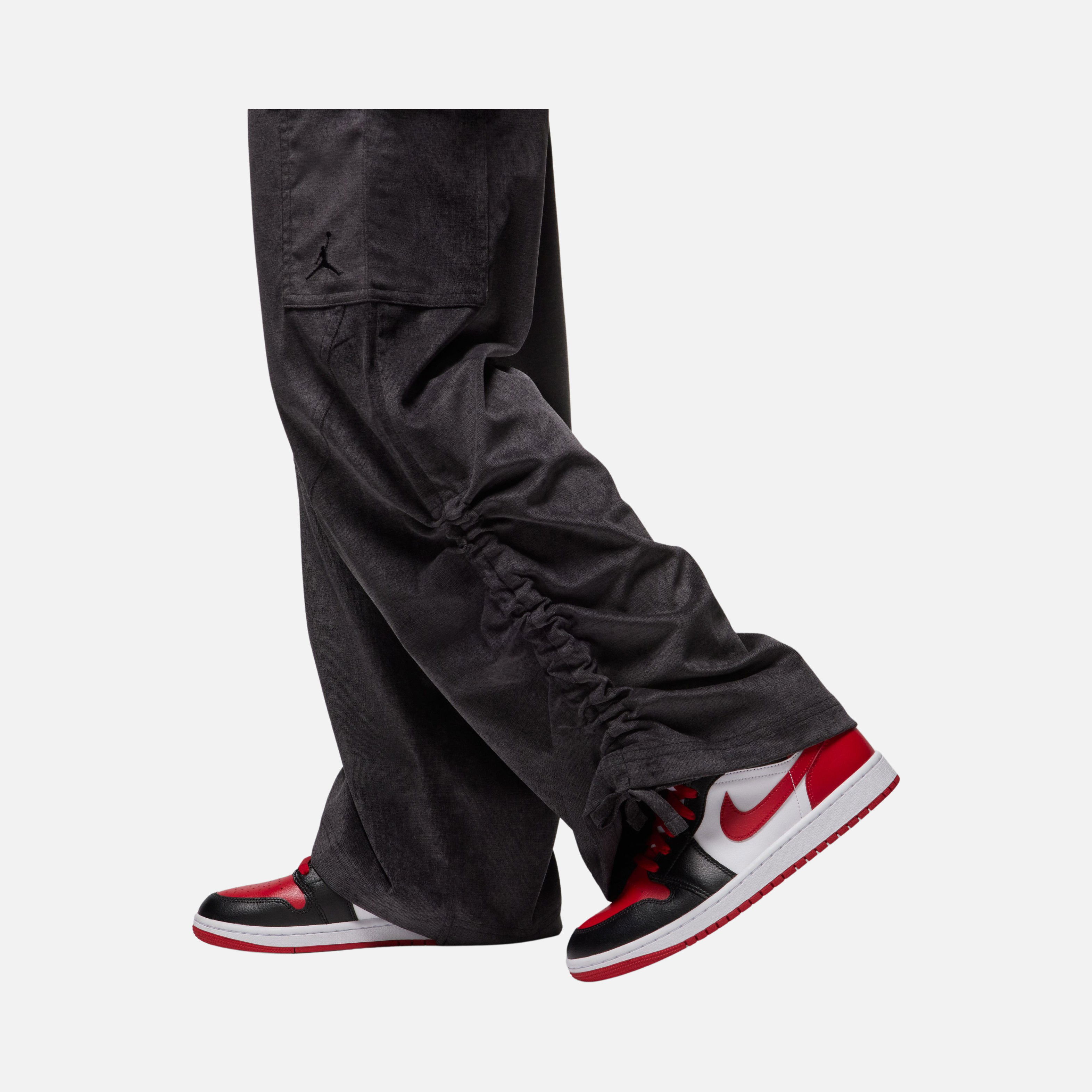 Nike Jordan Essentials Corduroy Chicago Kadın Pantolon