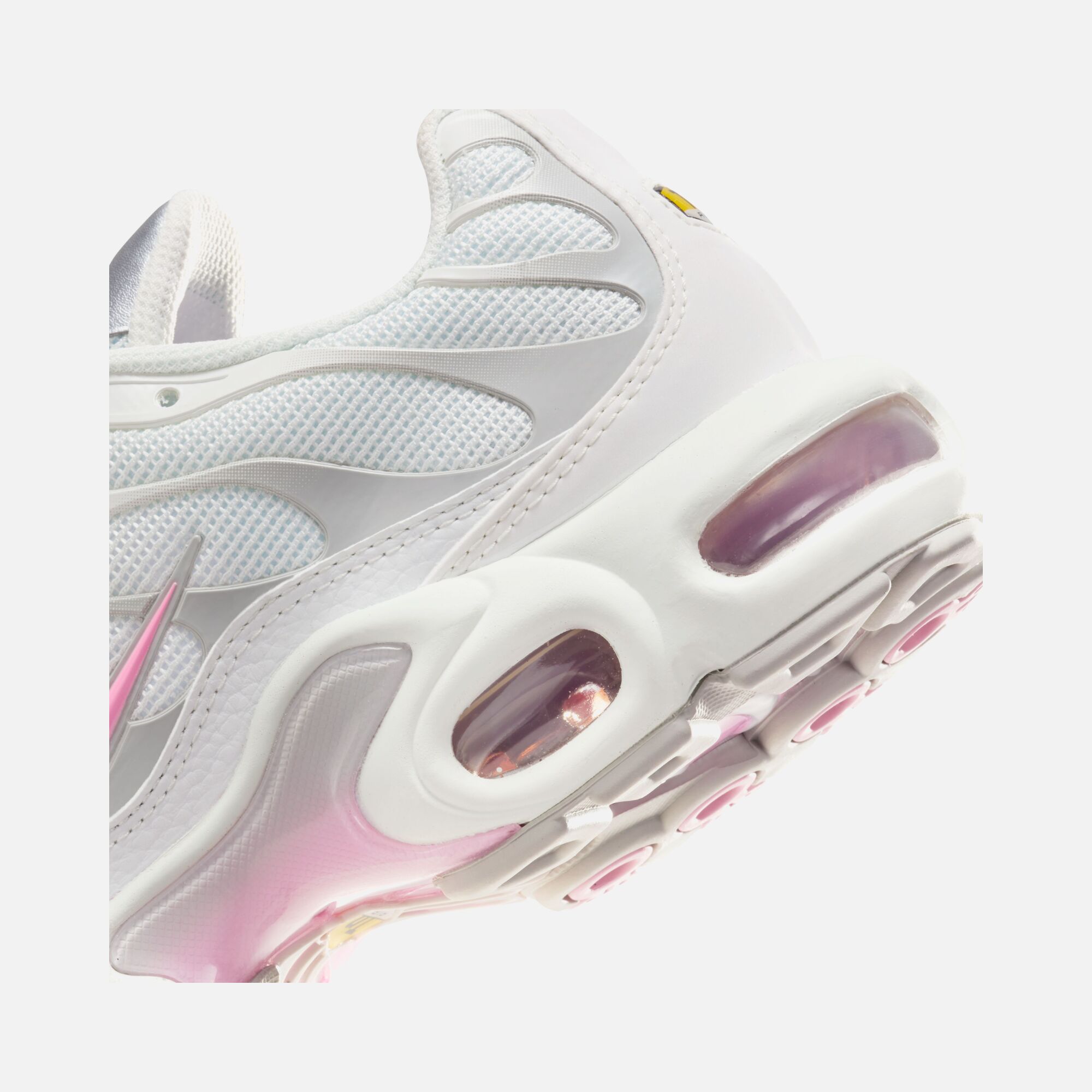 Nike Air Max Plus ''Pink Rise'' Kadın Spor Ayakkabı