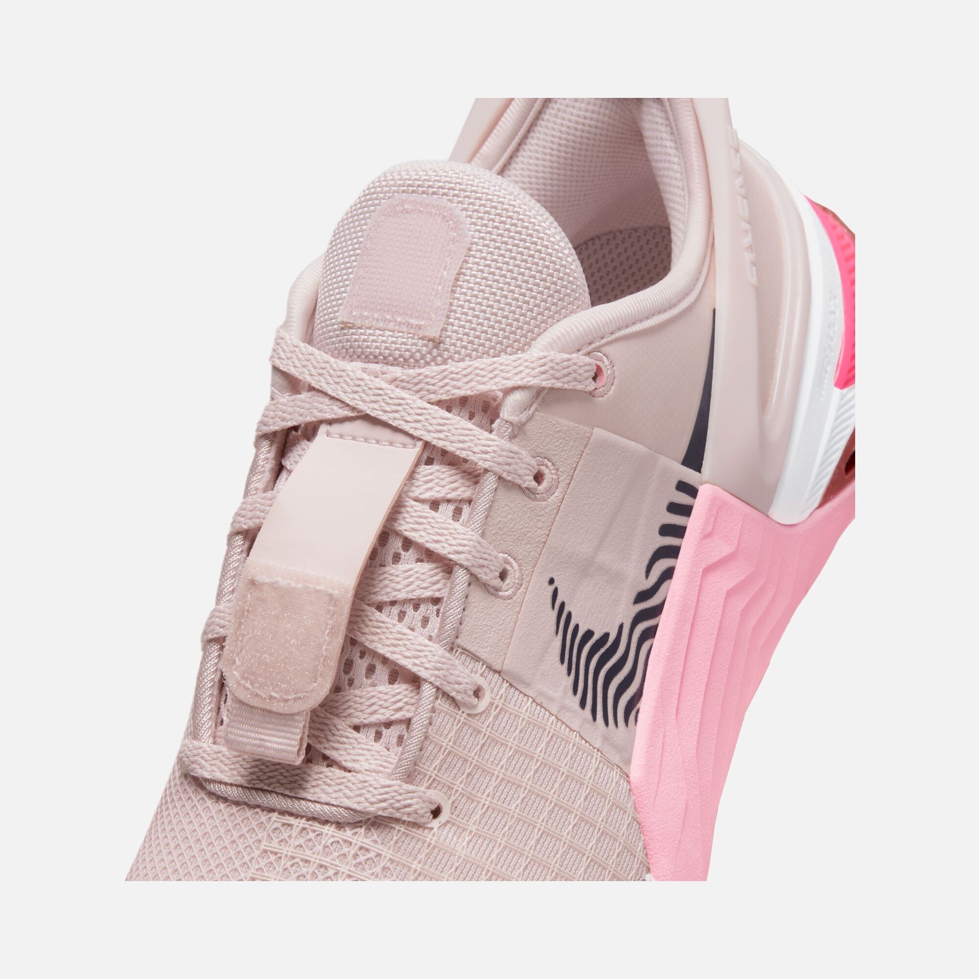 Nike Metcon 8 FlyEase Easy On/Off Training Kadın Spor Ayakkabı