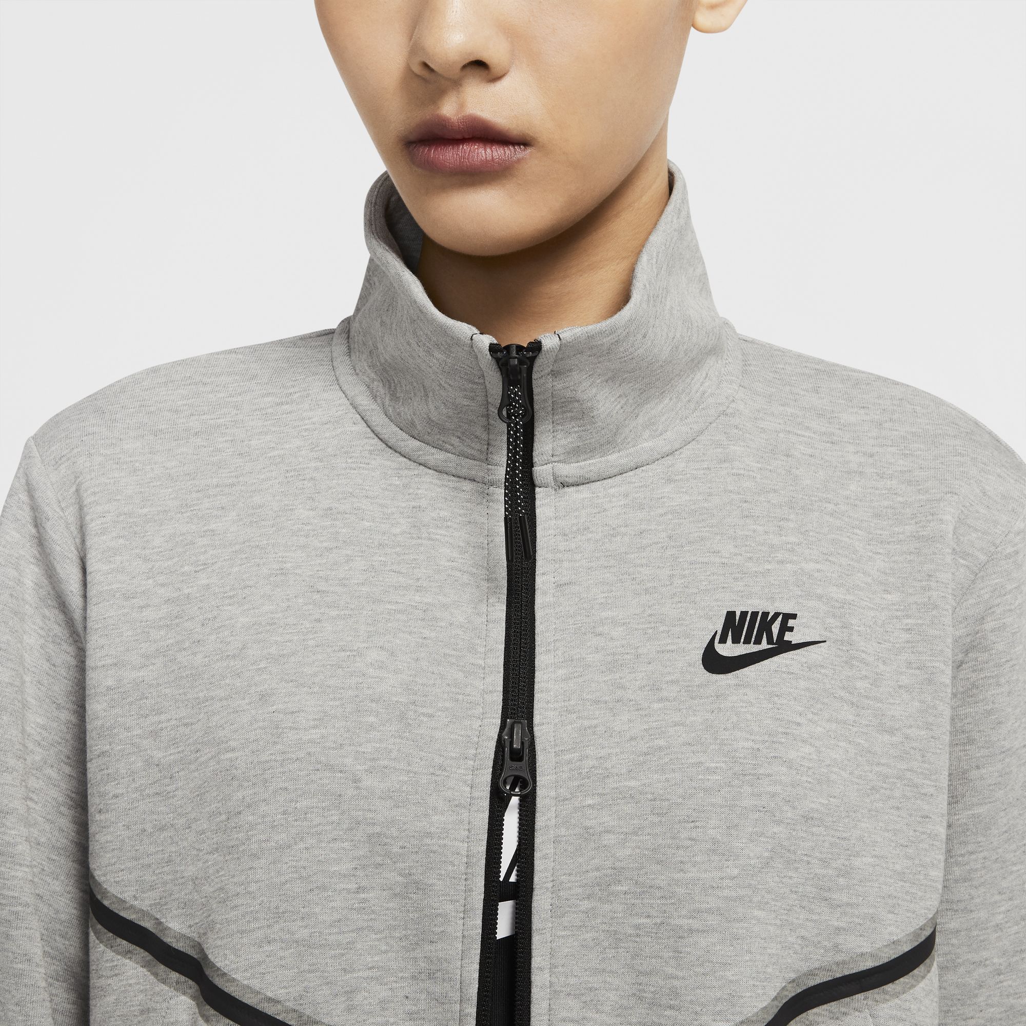 Nike Sportswear Tech Fleece Full-Zip Kadın Sweatshirt