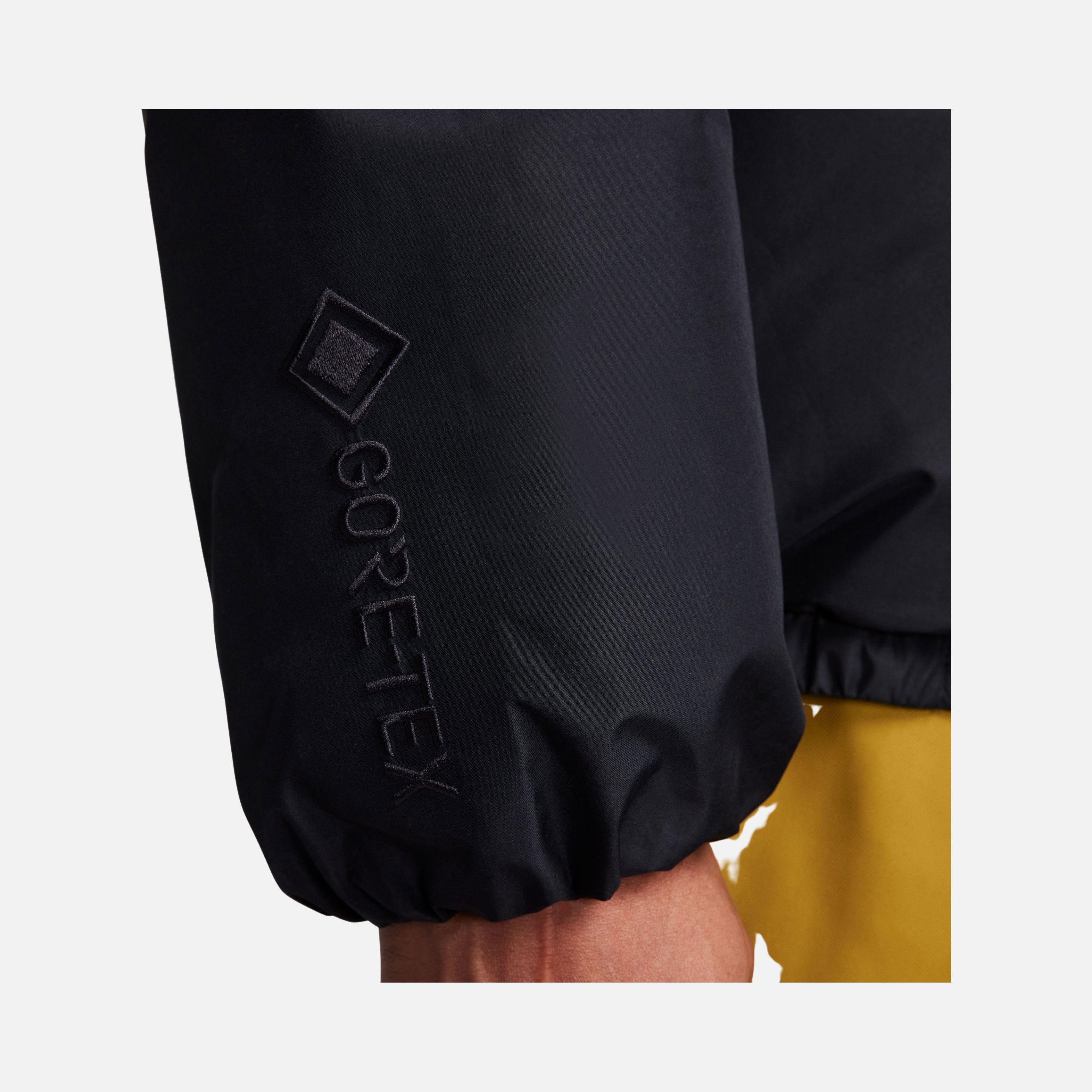 Nike Sportswear Gore-Tex Loose Storm-Fit ADV EcoDown Full-Zip Hoodie Erkek Mont