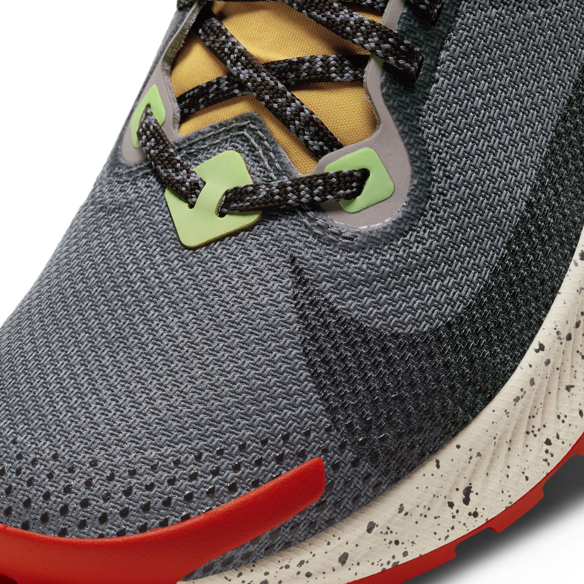 Nike Pegasus Trail 2 Gore-Tex Kadın Spor Ayakkabı