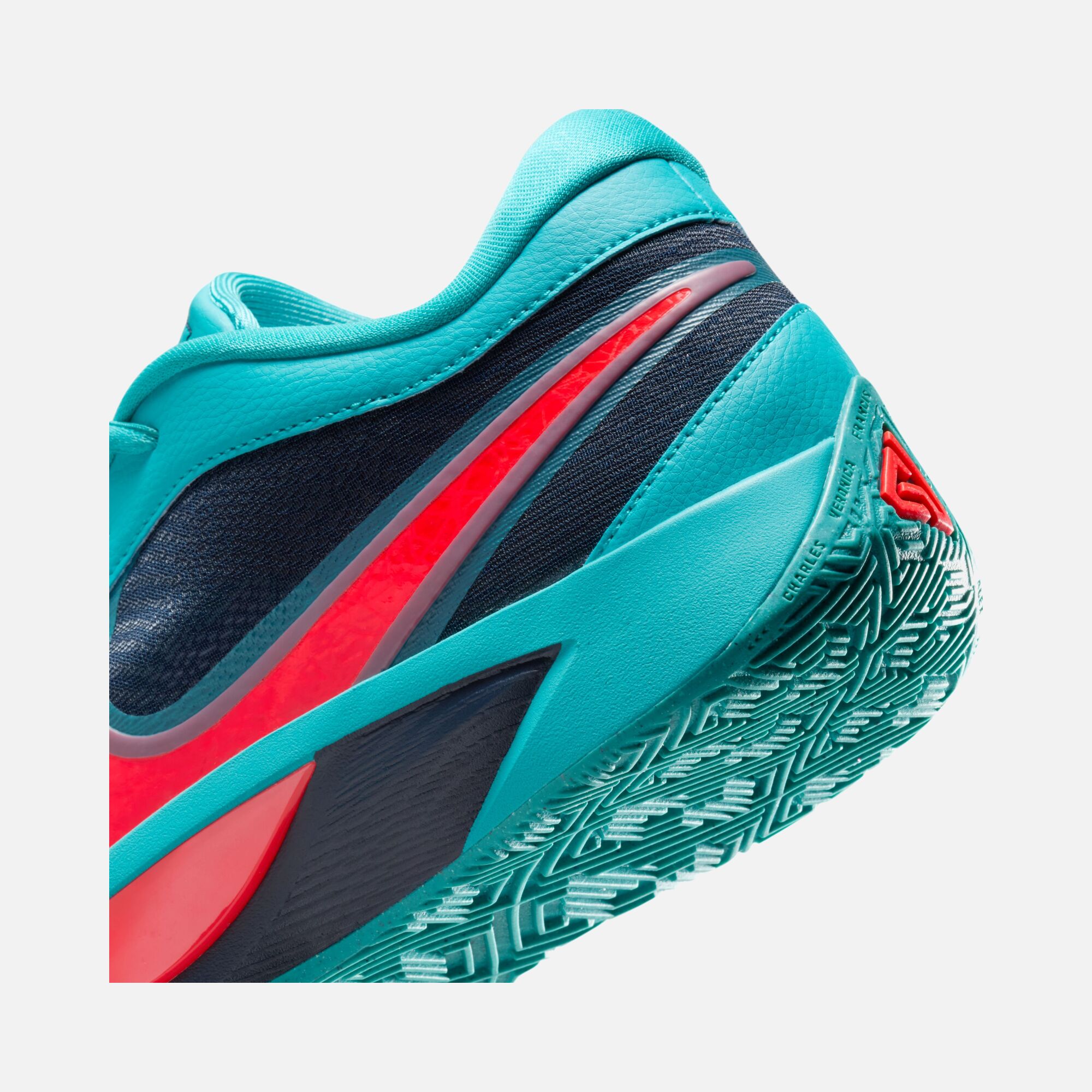 Nike Giannis Antetokounmpo Signature Game Freak 6 Erkek Basketbol Ayakkabısı