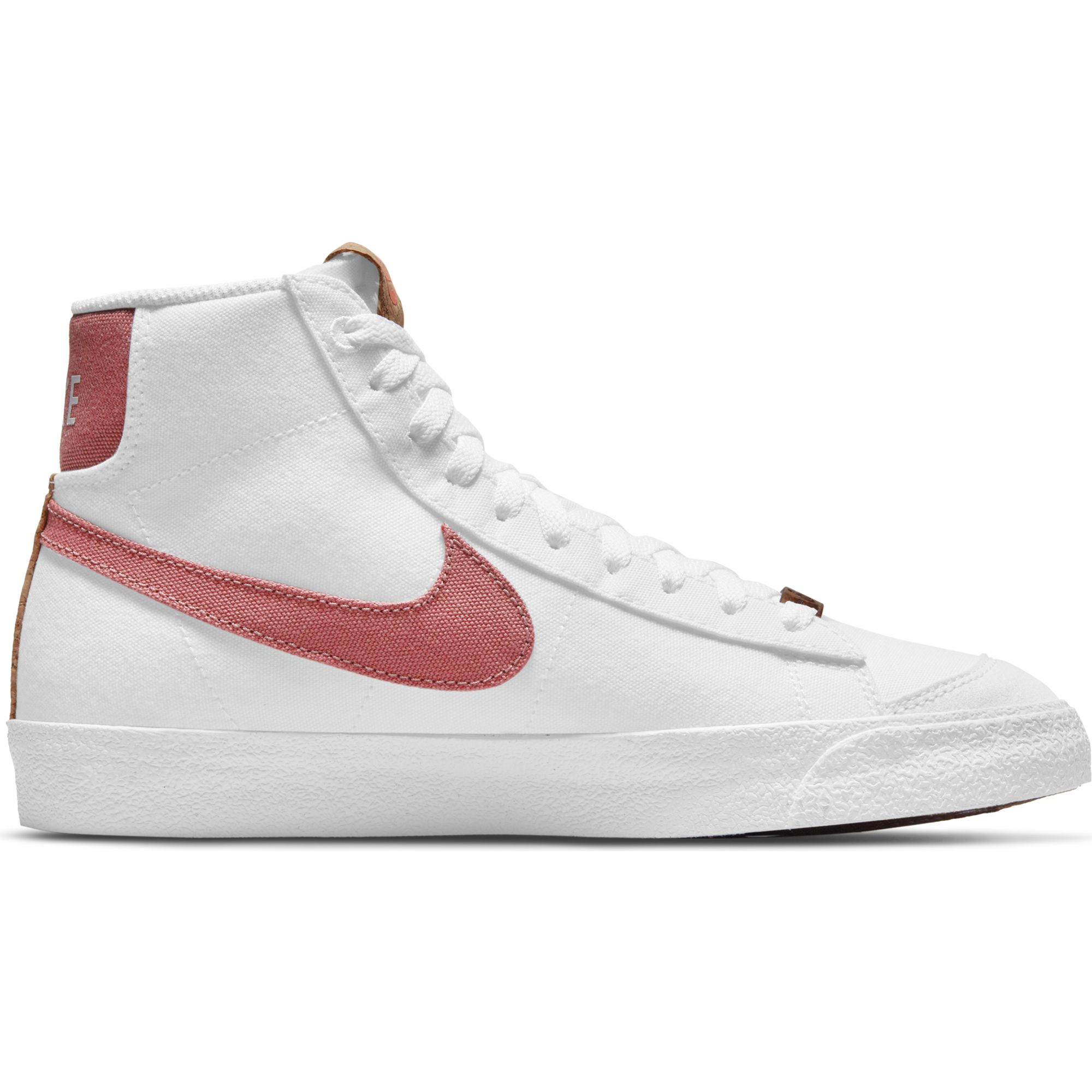 Nike Blazer Mid '77 SE Fig 2. Kadın Spor Ayakkabı