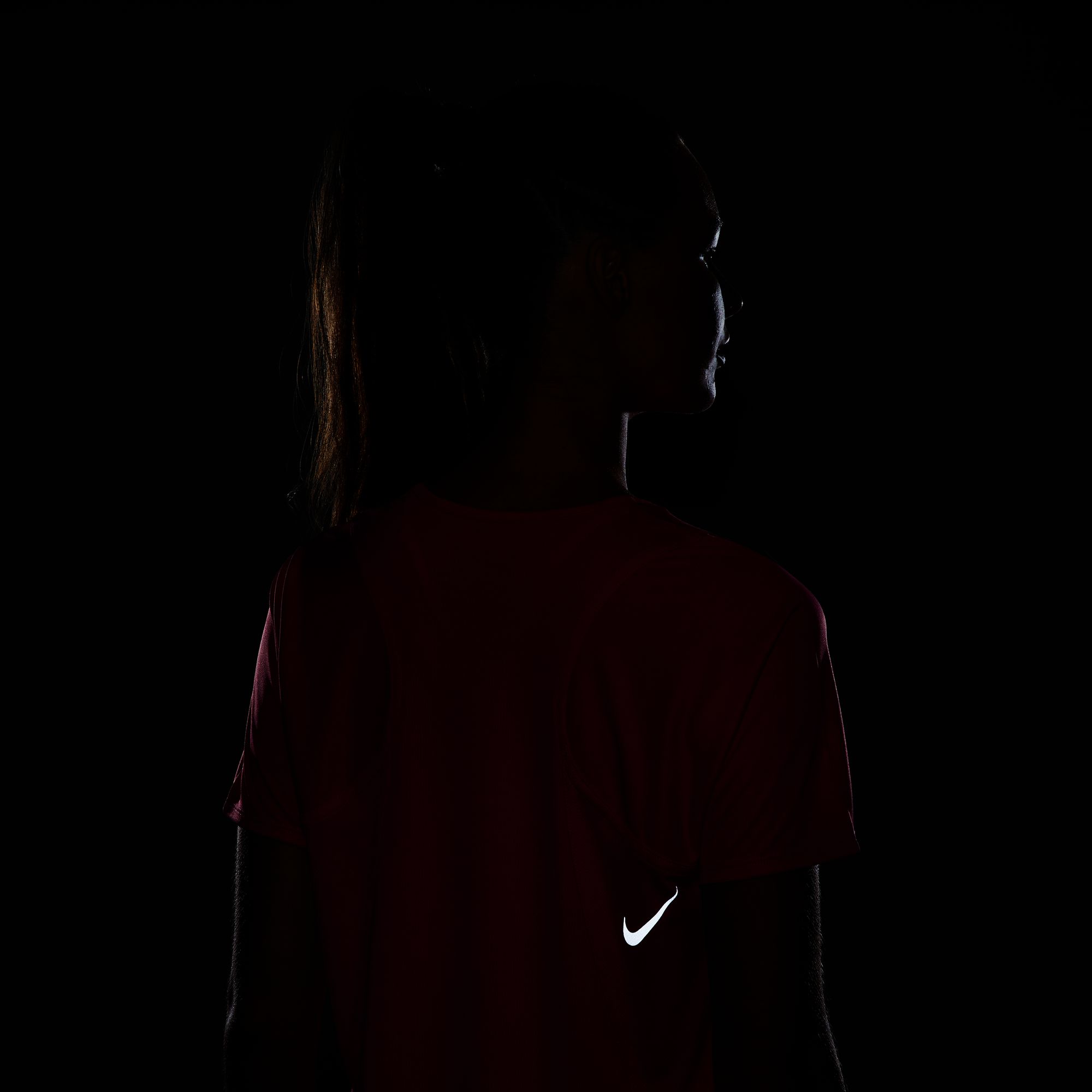 Nike Dri-Fit Race Running Short-Sleeve Kadın Tişört