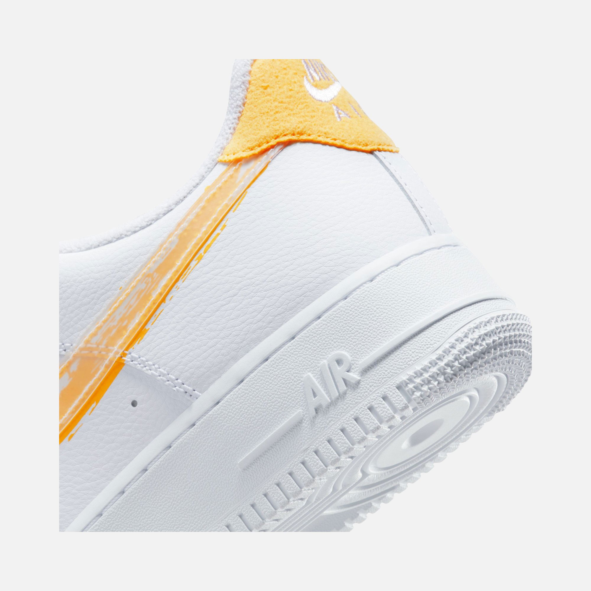 Nike Air Force 1 '07 “Brushstroke” Erkek Spor Ayakkabı