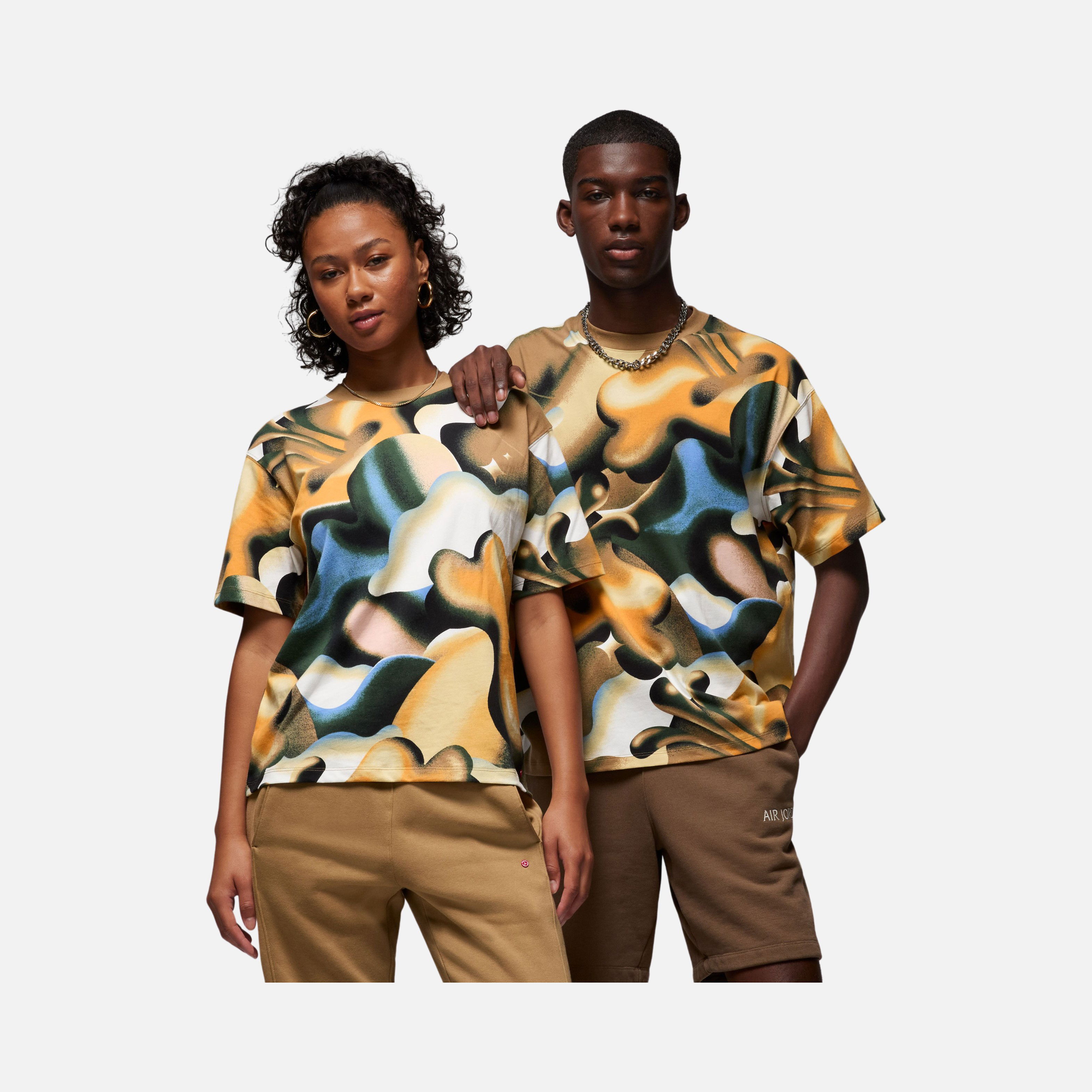 Nike Jordan Artist Series ''by Jordan Moss Graphic'' Short-Sleeve Kadın Tişört