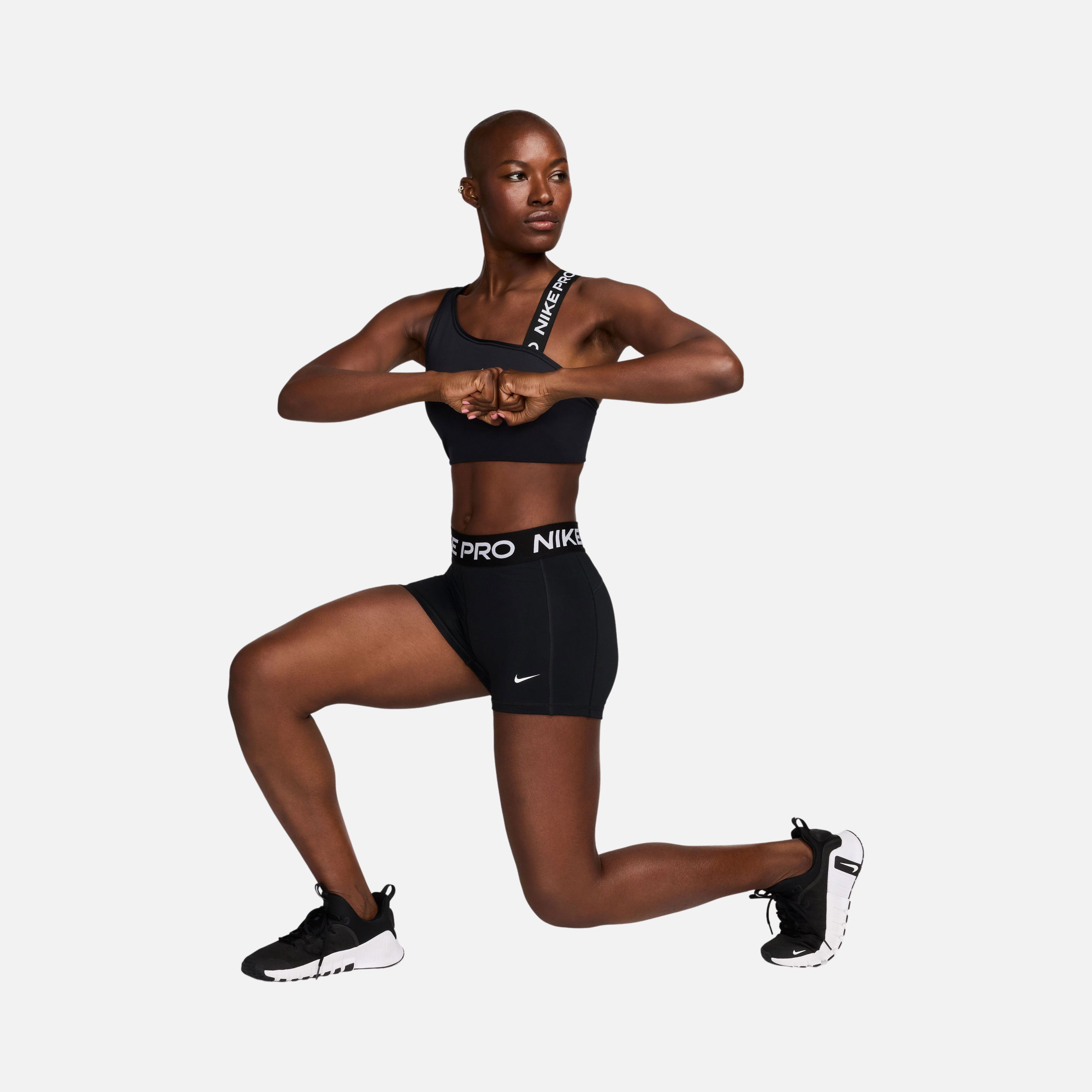 Nike Pro Swoosh Medium-Support Padded Sports Training Kadın Bra