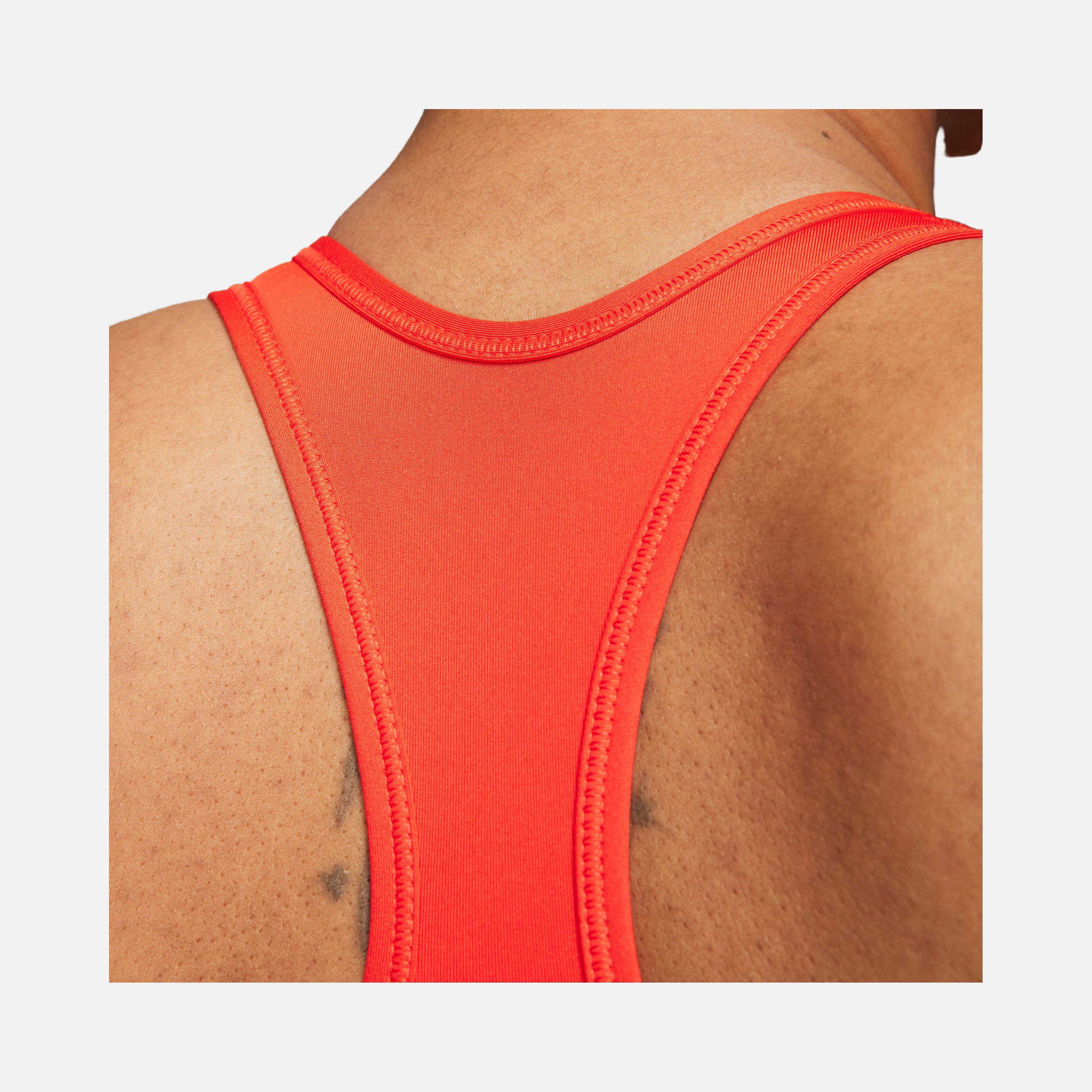 Nike Swoosh Medium Support 1-Piece Pad Sports Kadın Bra