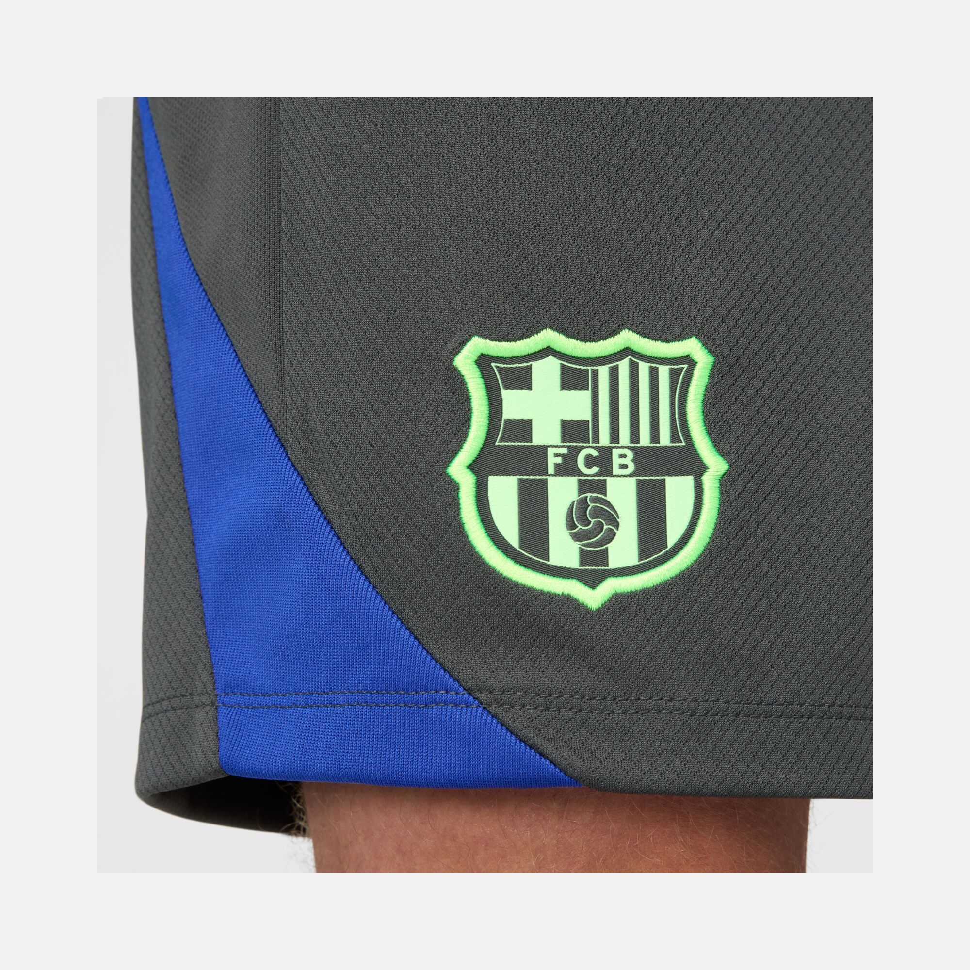 Nike F.C. Barcelona Strike Third Dri-Fit Football Erkek Şort