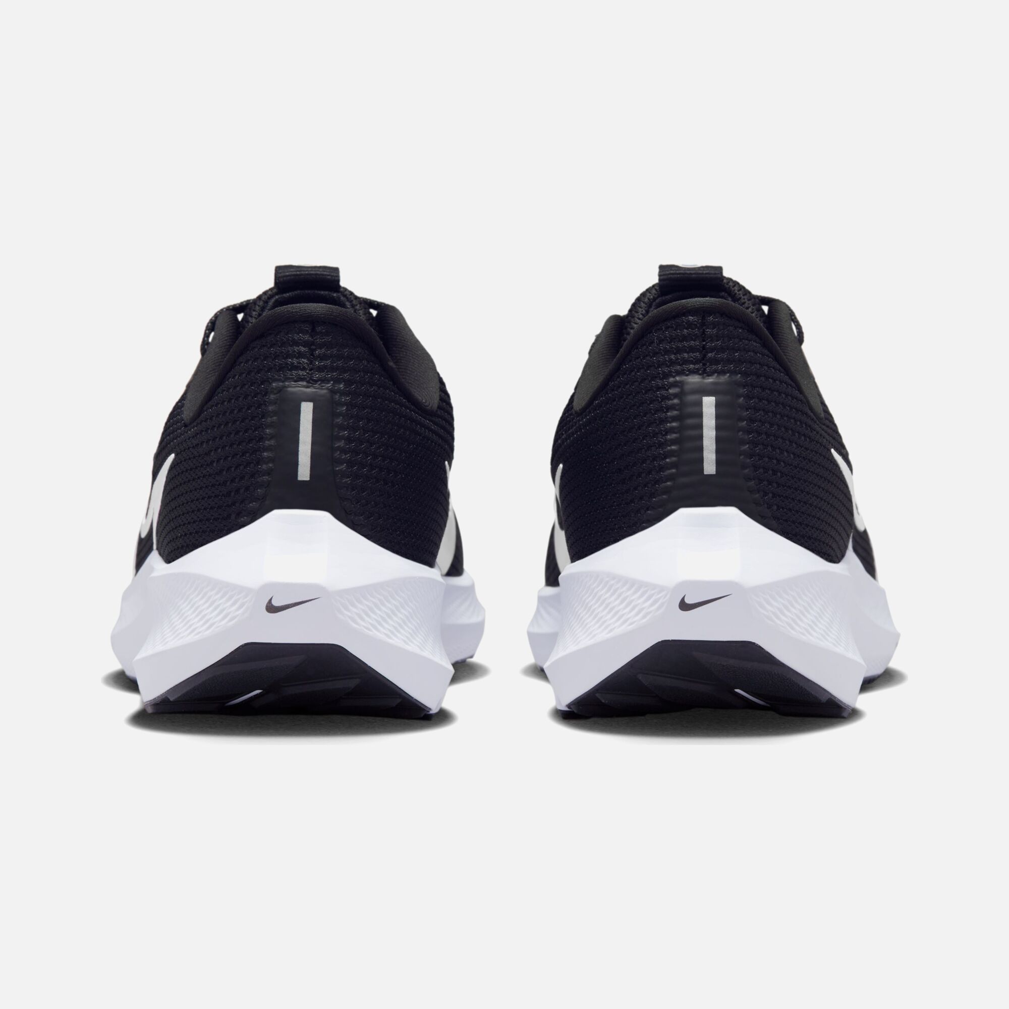 Nike Air Zoom Pegasus 40 Road Running Erkek Spor Ayakkabı