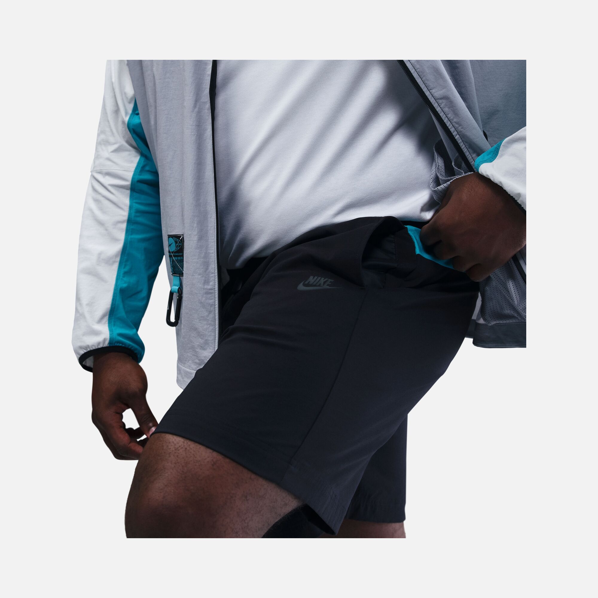 Nike M Tech Woven Short Trek Erkek Şort