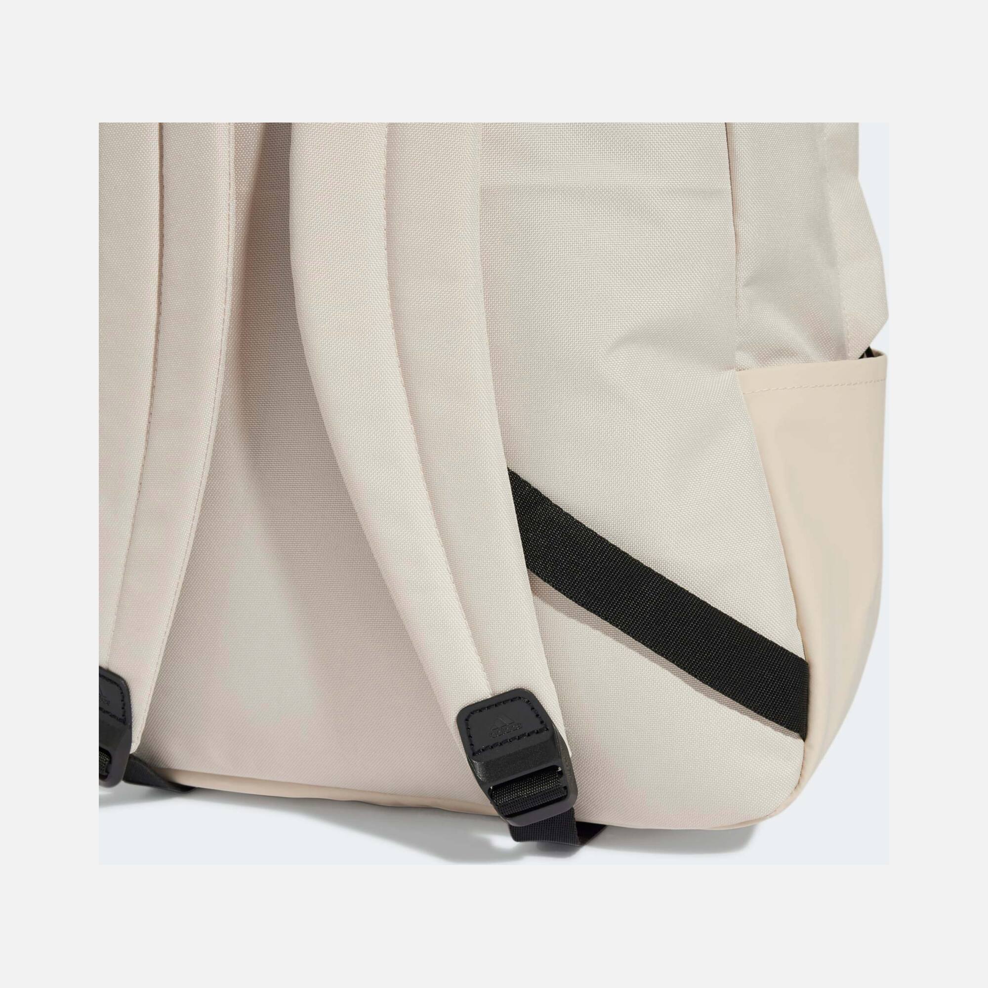 adidas Classic Badge of Sport 3-Stripes (27,5 L) Training Unisex Sırt Çantası