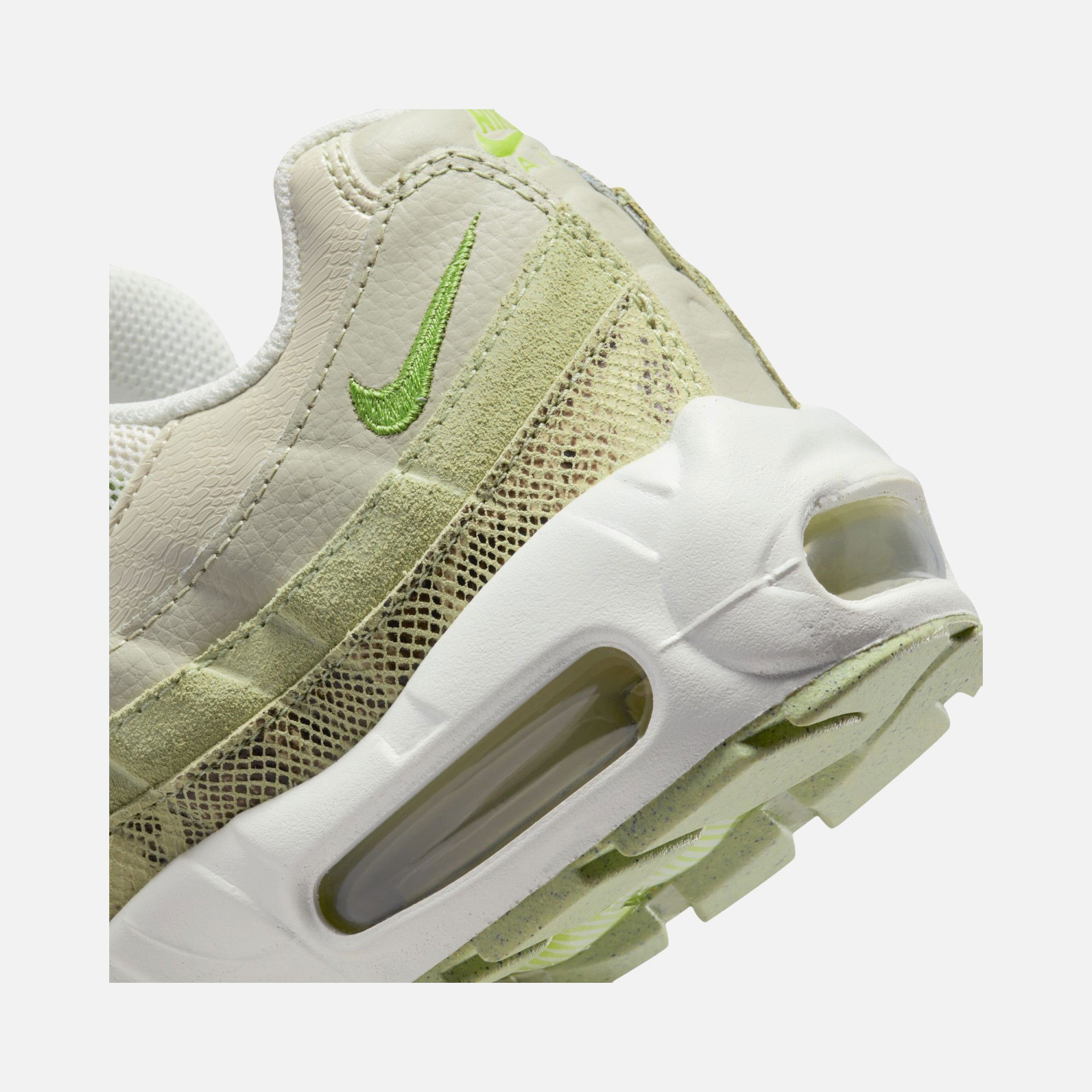 Nike Air Max 95 ''Green Snake'' Kadın Spor Ayakkabı