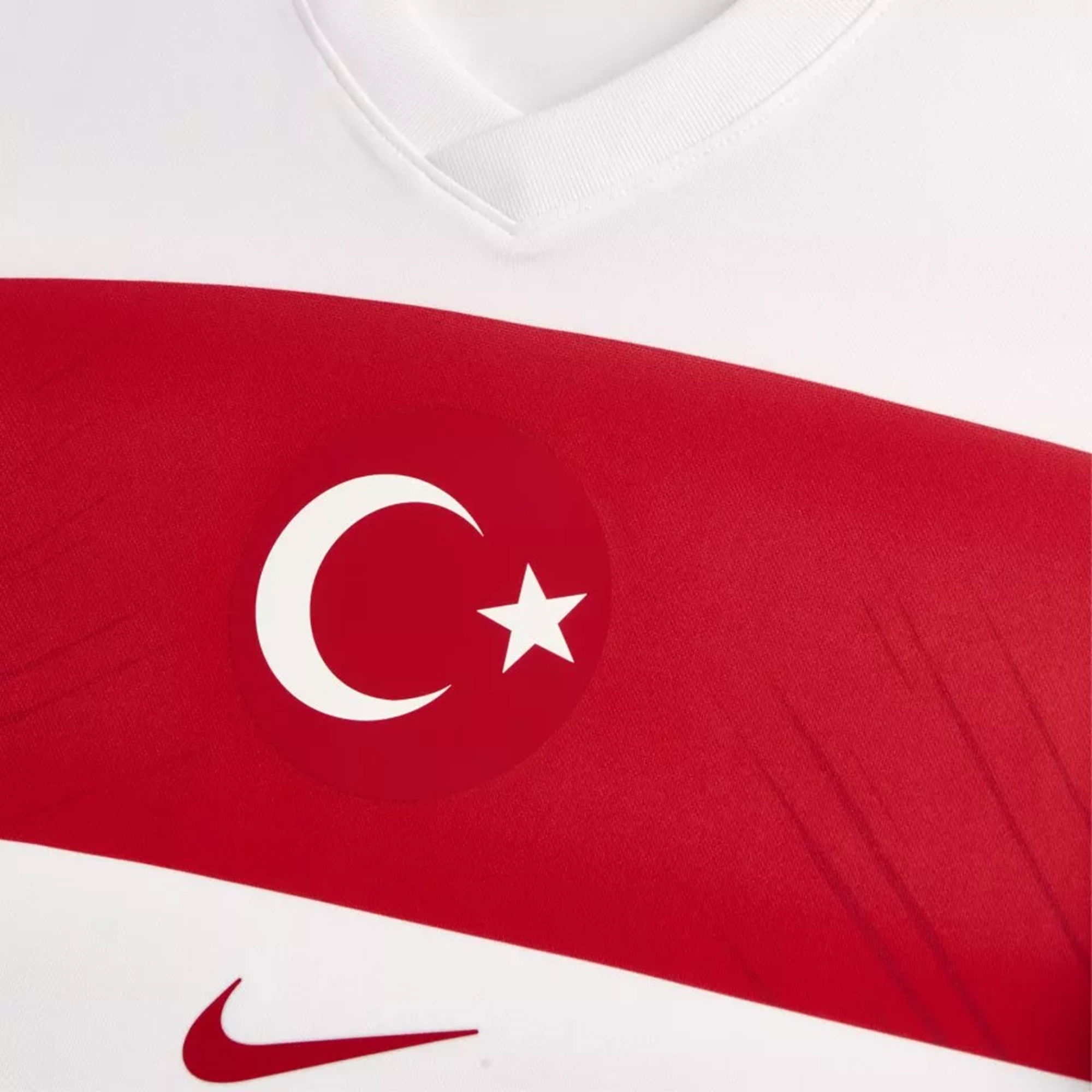 Nike Türkiye Dri-Fit 2024-2025 Stadyum Home Jersey Kadın Forma