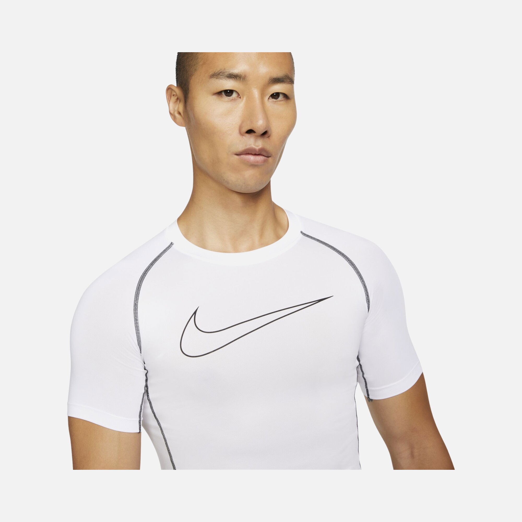 Nike Pro Dri-Fit Tight-Fit Short-Sleeve Erkek Tişört
