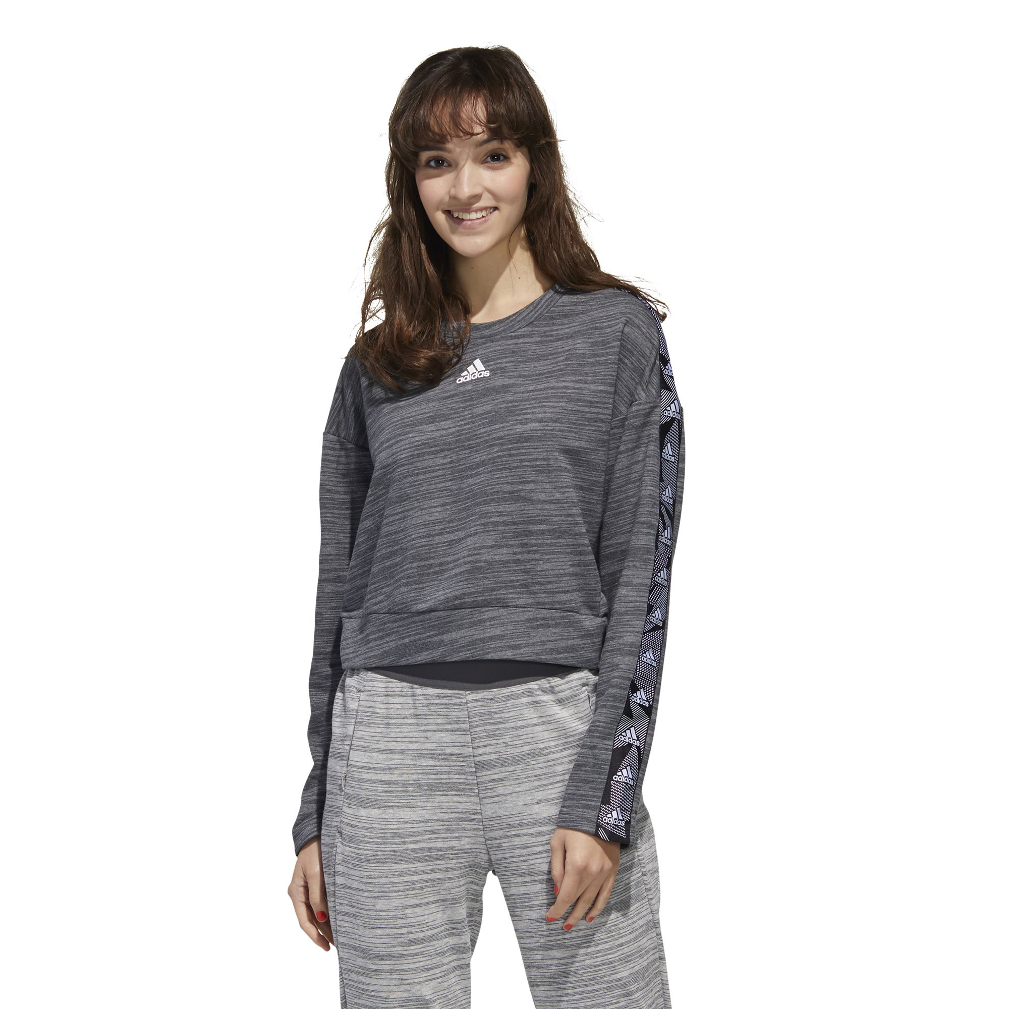 adidas Essentials TPE Kadın Sweatshirt