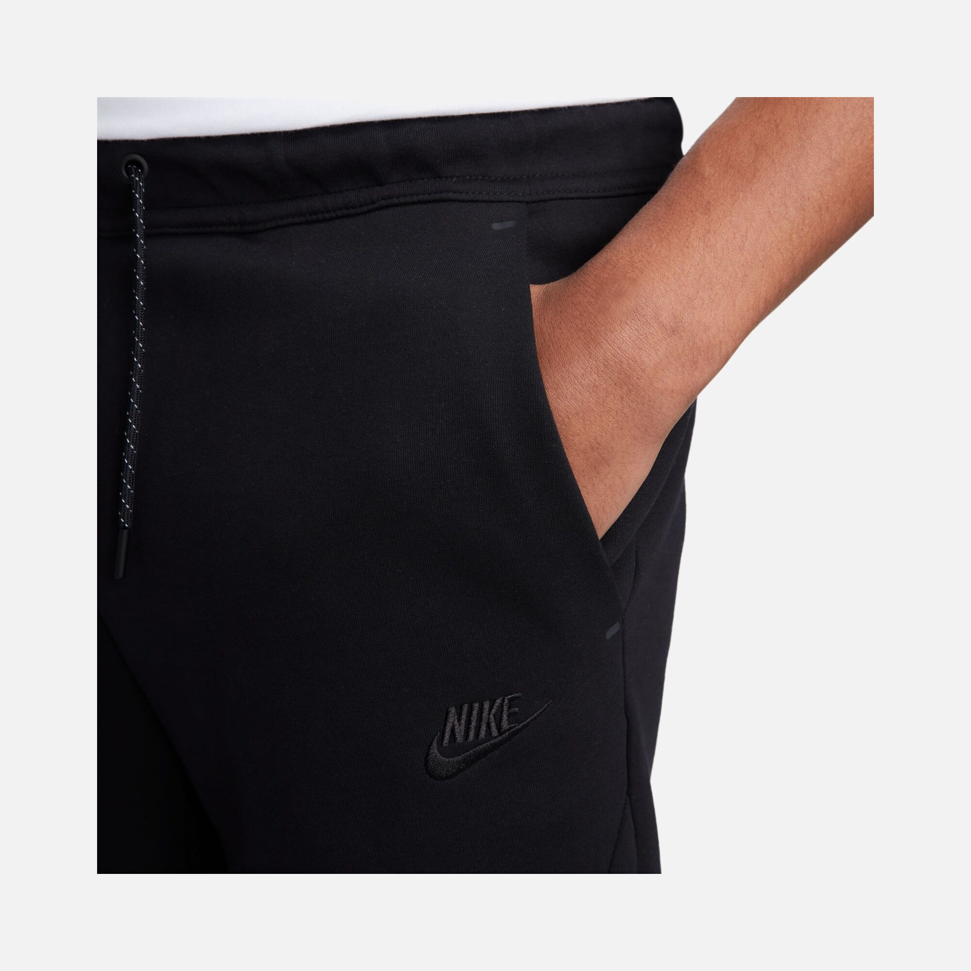 Nike Sportswear Tech Fleece Graphic Joggers Erkek Eşofman Altı