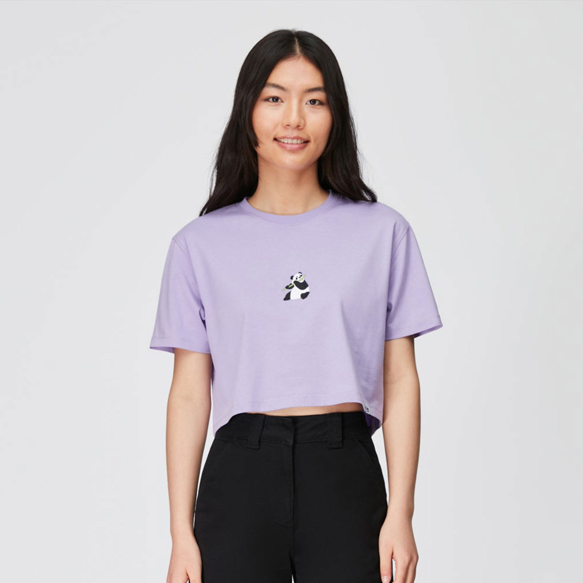 WWF Sportswear Giant Panda Embroidered Cropped Short-Sleeve Kadın Tişört