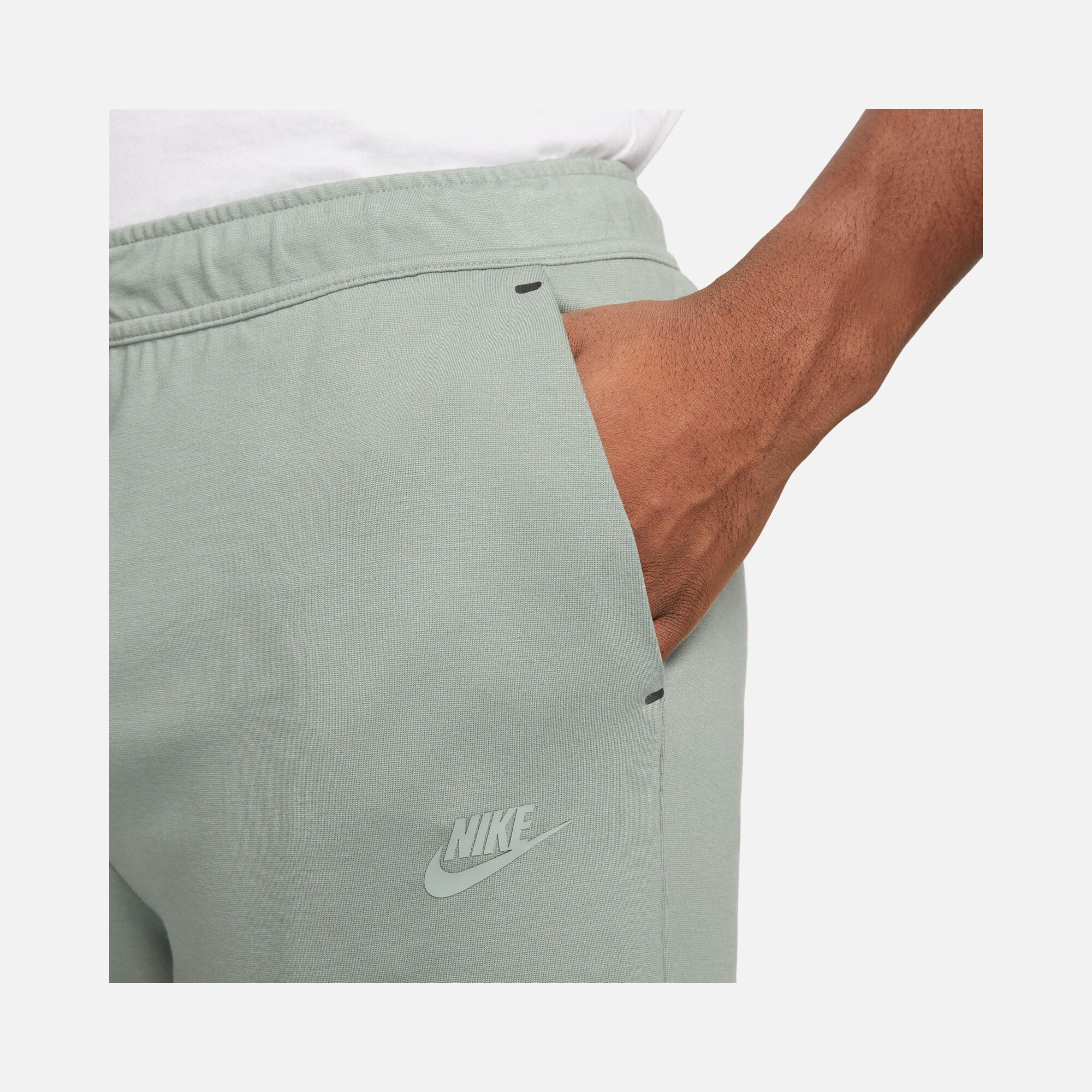 Nike Sportswear Tech Fleece Lightweight Erkek Şort