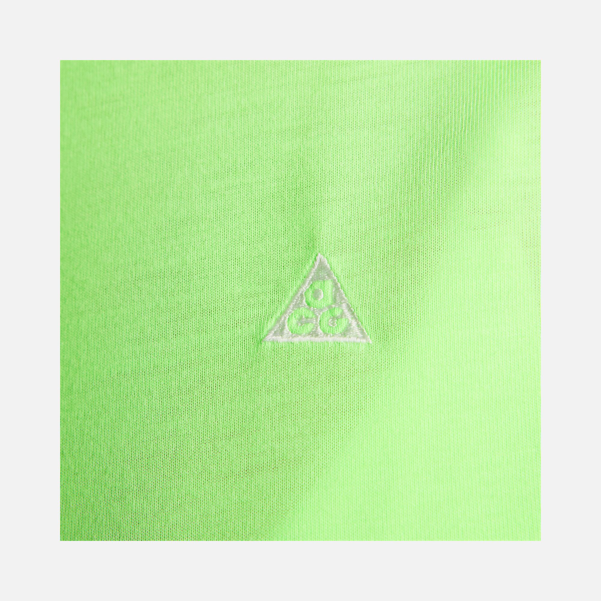 Nike ACG Dri-Fit ADV Goat Rocks Sleeve Kadın Atlet