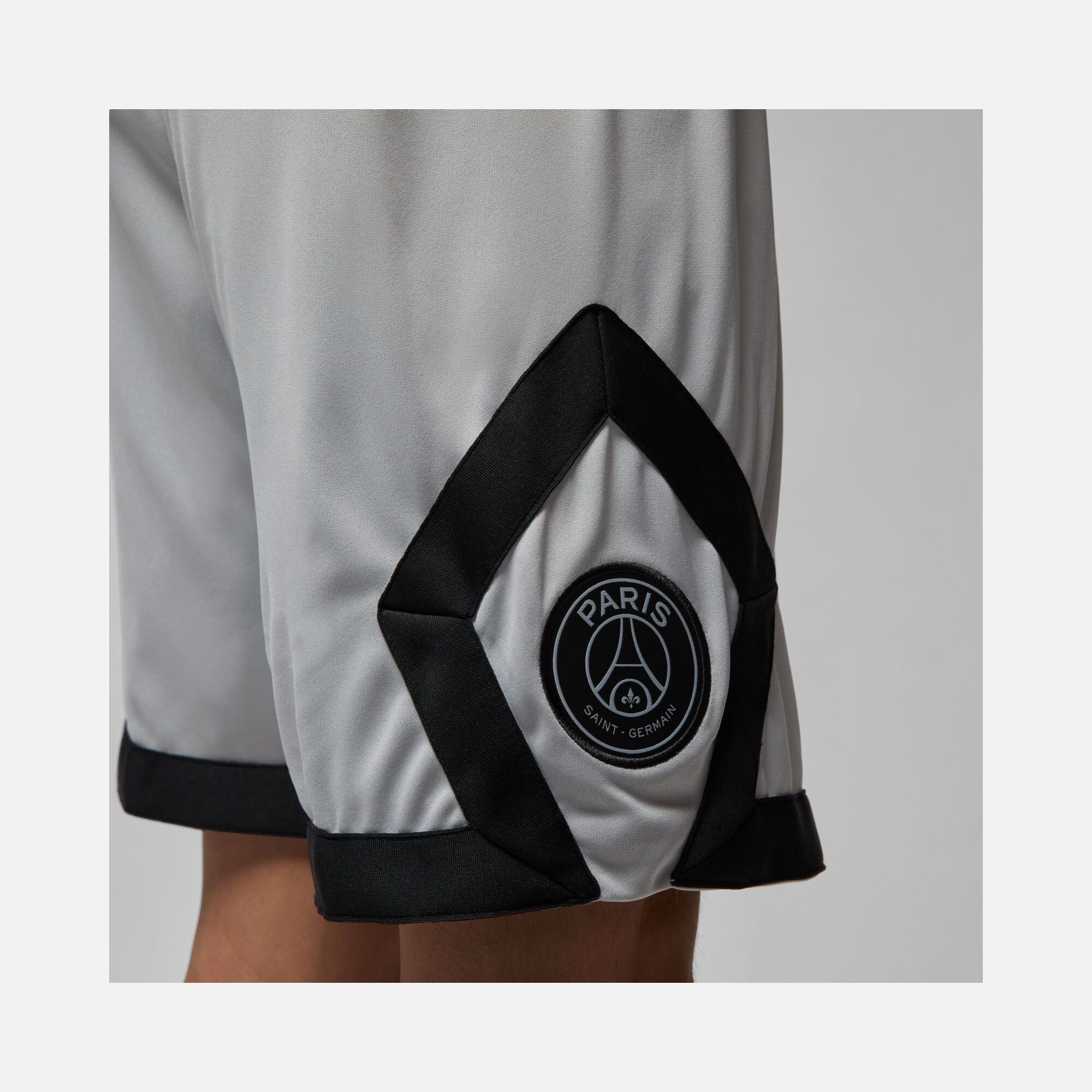 Nike Paris Saint-Germain 2022-2023 Stadium Deplasman Erkek Şort