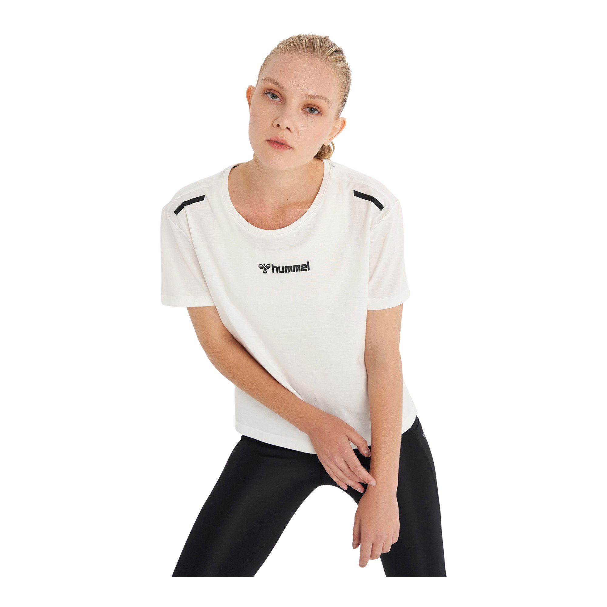 Hummel Serena Regular Fit Short-Sleeve Kadın Tişört